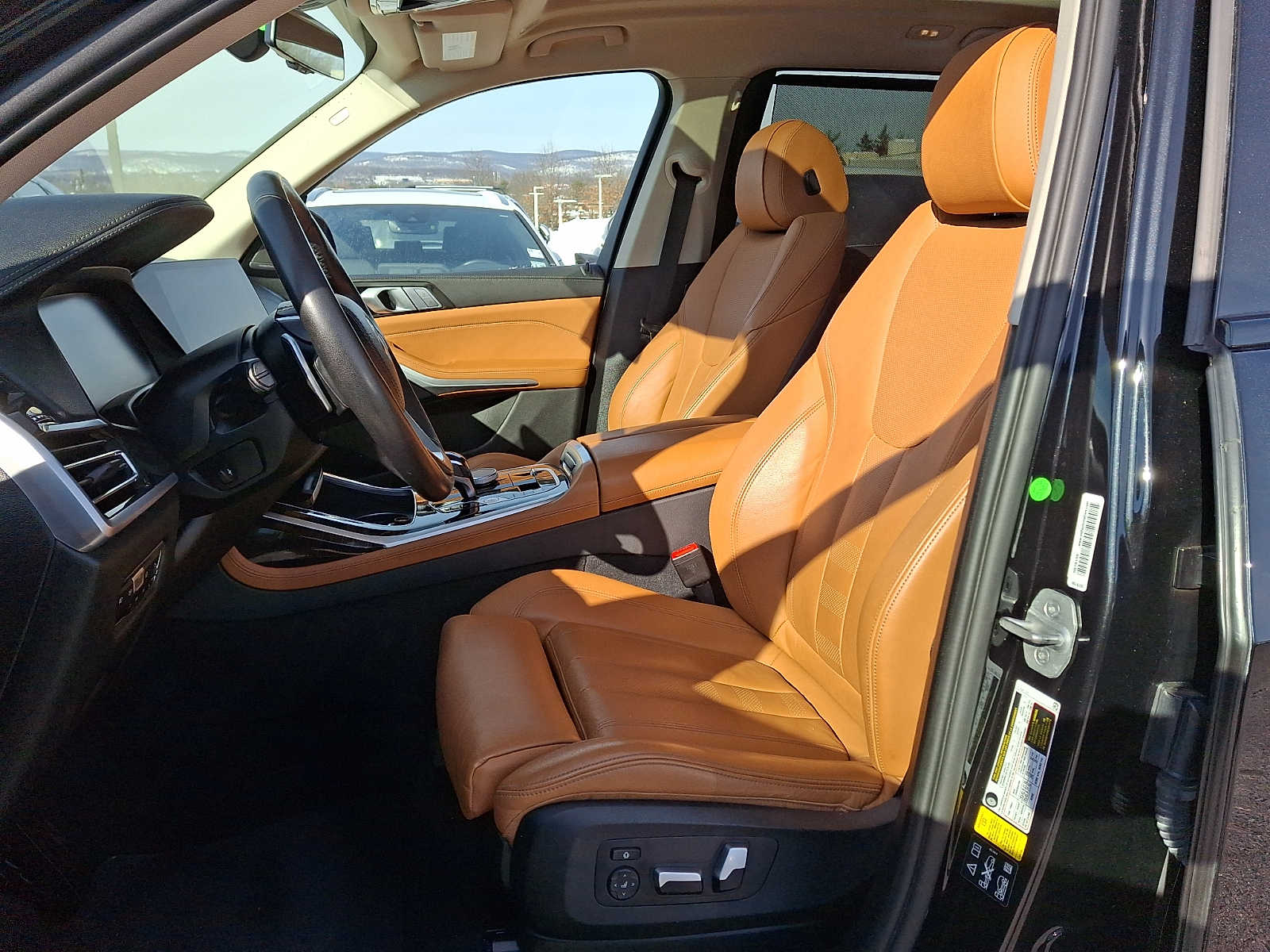 Thumbnail: 2021 BMW X7 - 10