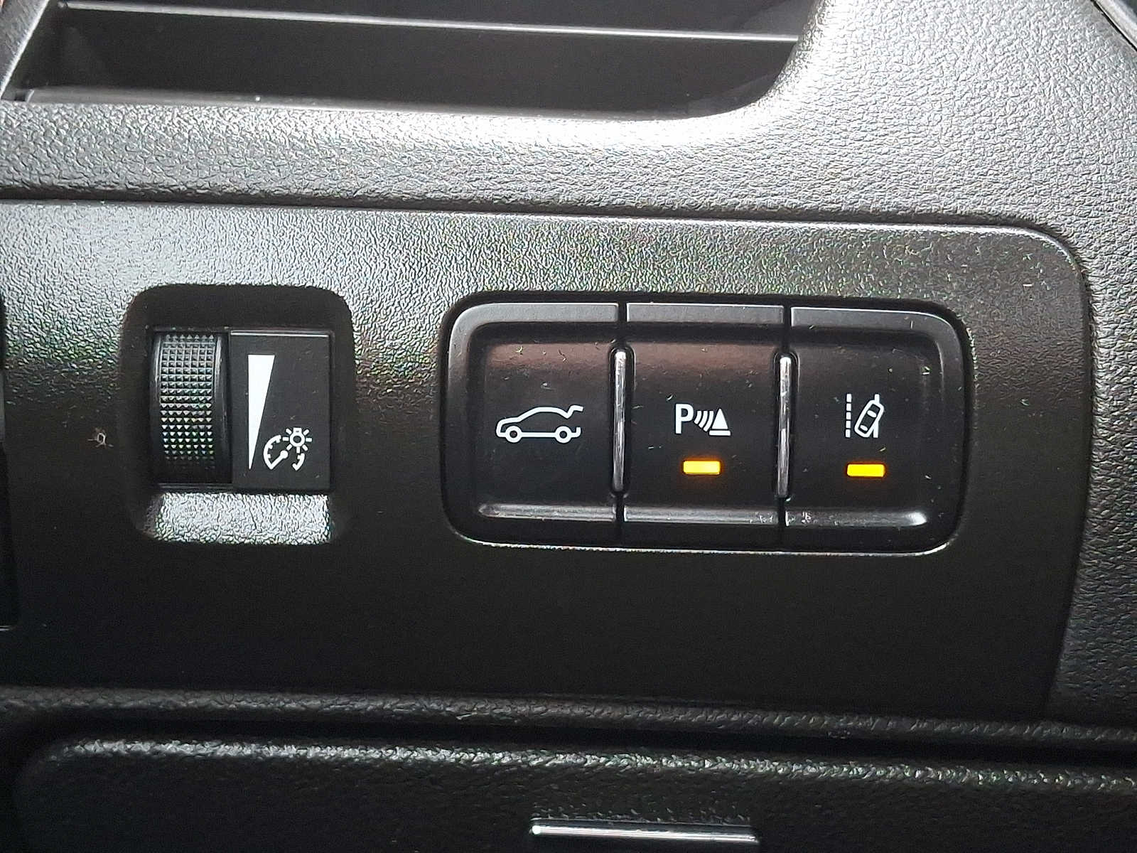 Thumbnail: 2014 Chevrolet Impala - 23