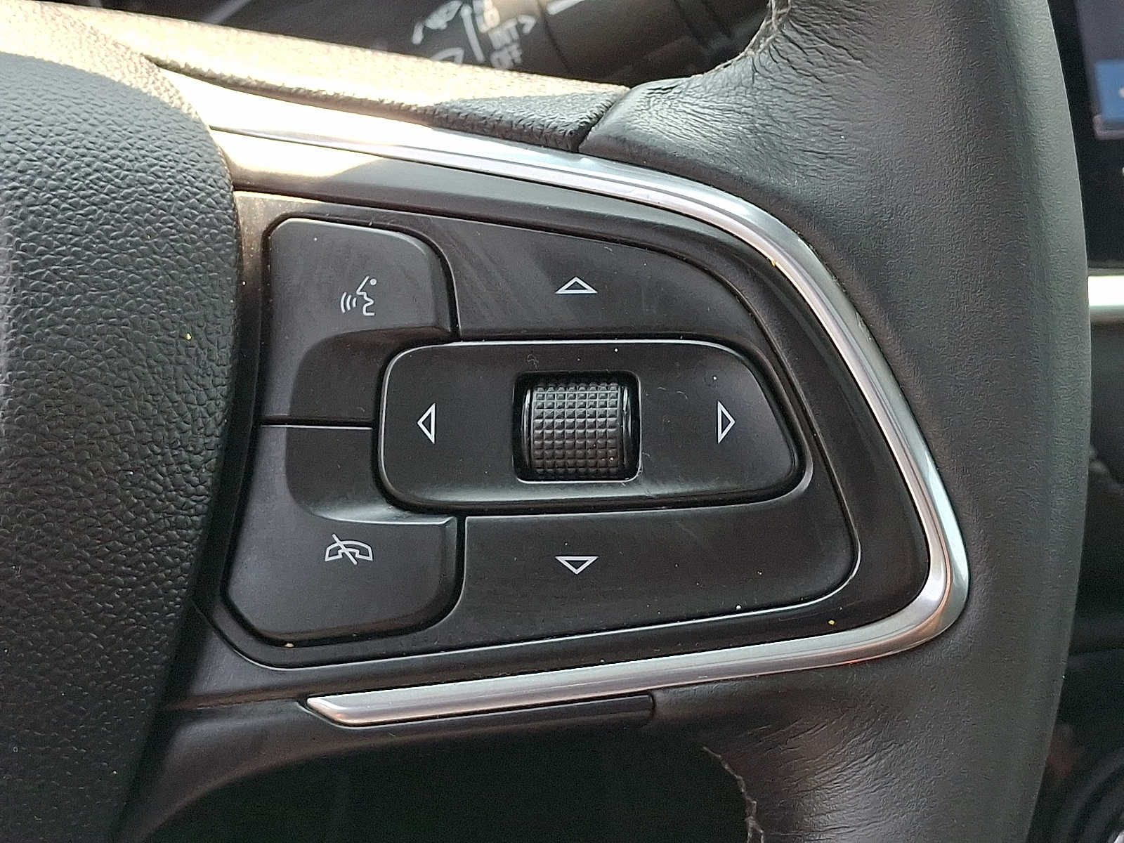 Thumbnail: 2020 Buick Encore GX - 19
