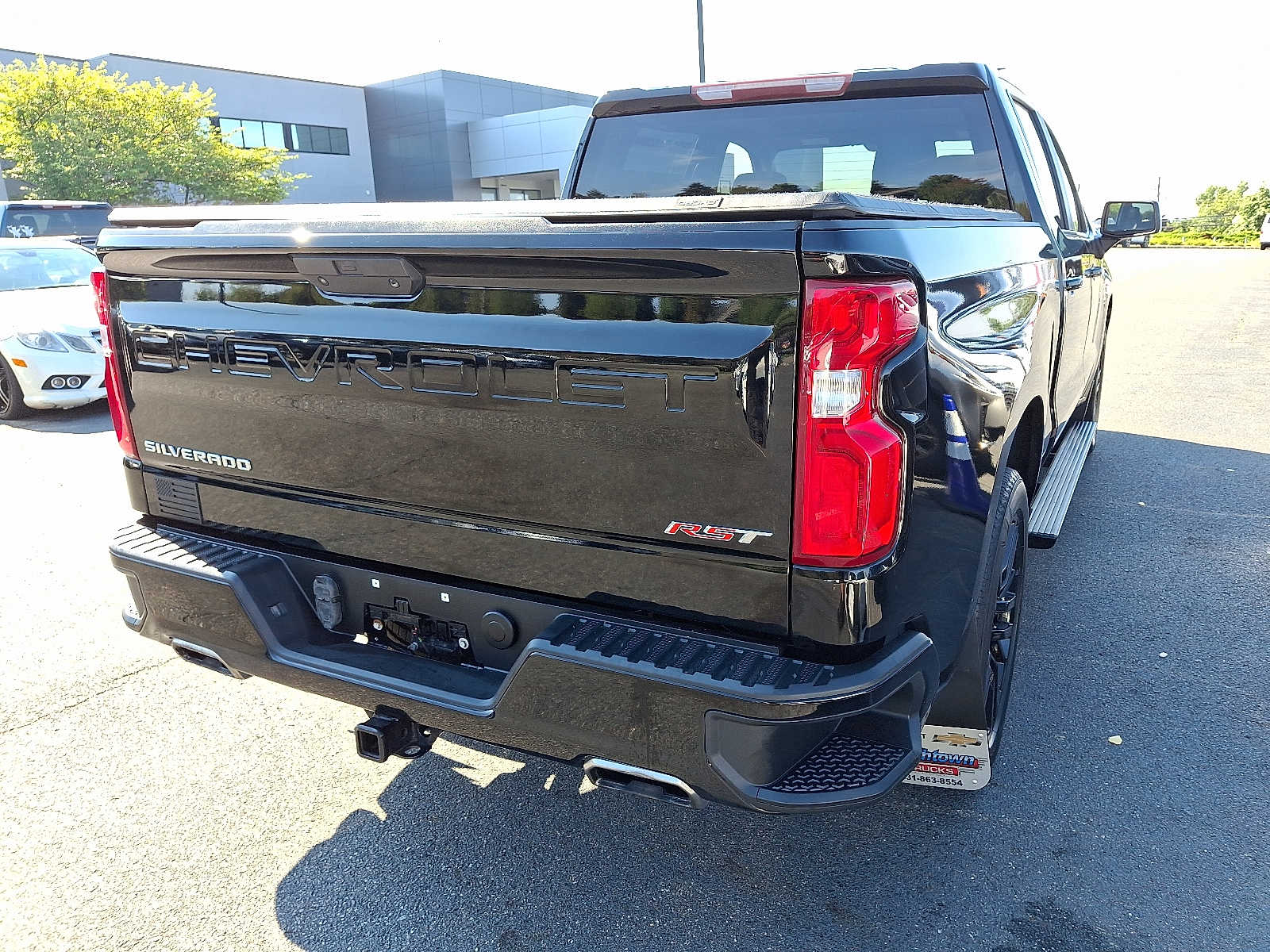 Thumbnail: 2021 Chevrolet Silverado 1500 - 4