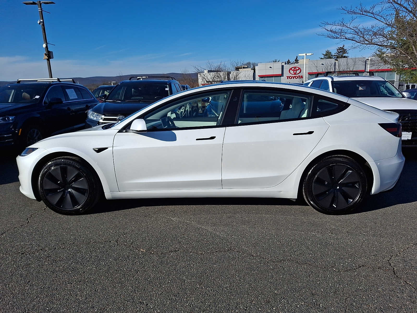 Thumbnail: 2024 Tesla Model 3 - 7