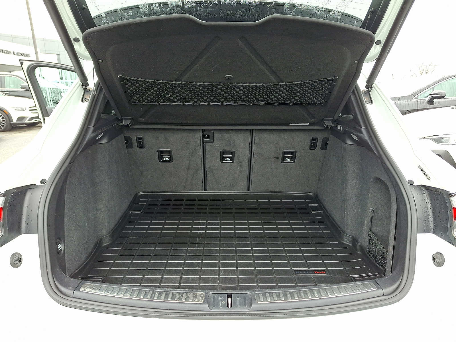 Thumbnail: 2019 Porsche Macan - 28