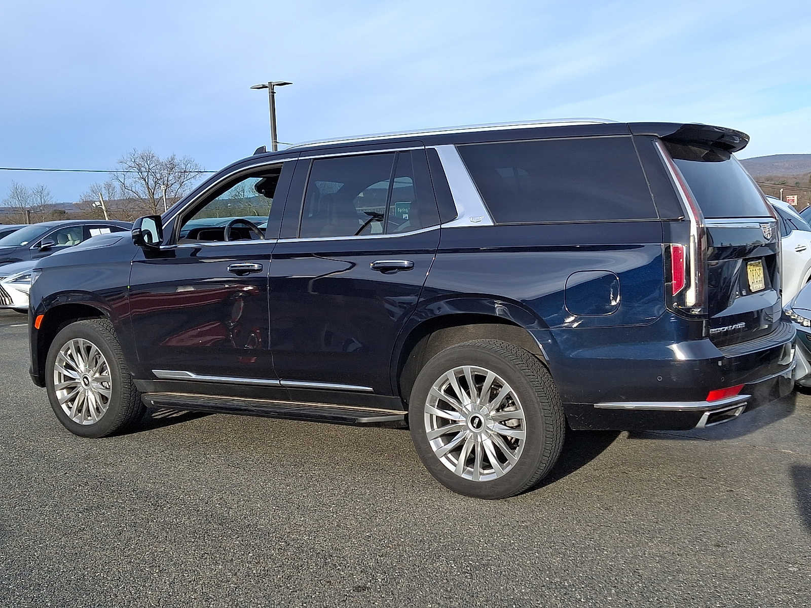 Thumbnail: 2022 Cadillac Escalade - 5