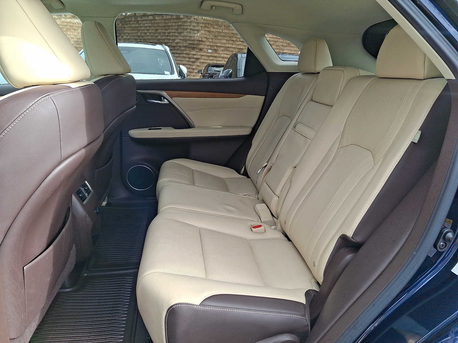 Thumbnail: 2017 Lexus RX - 8