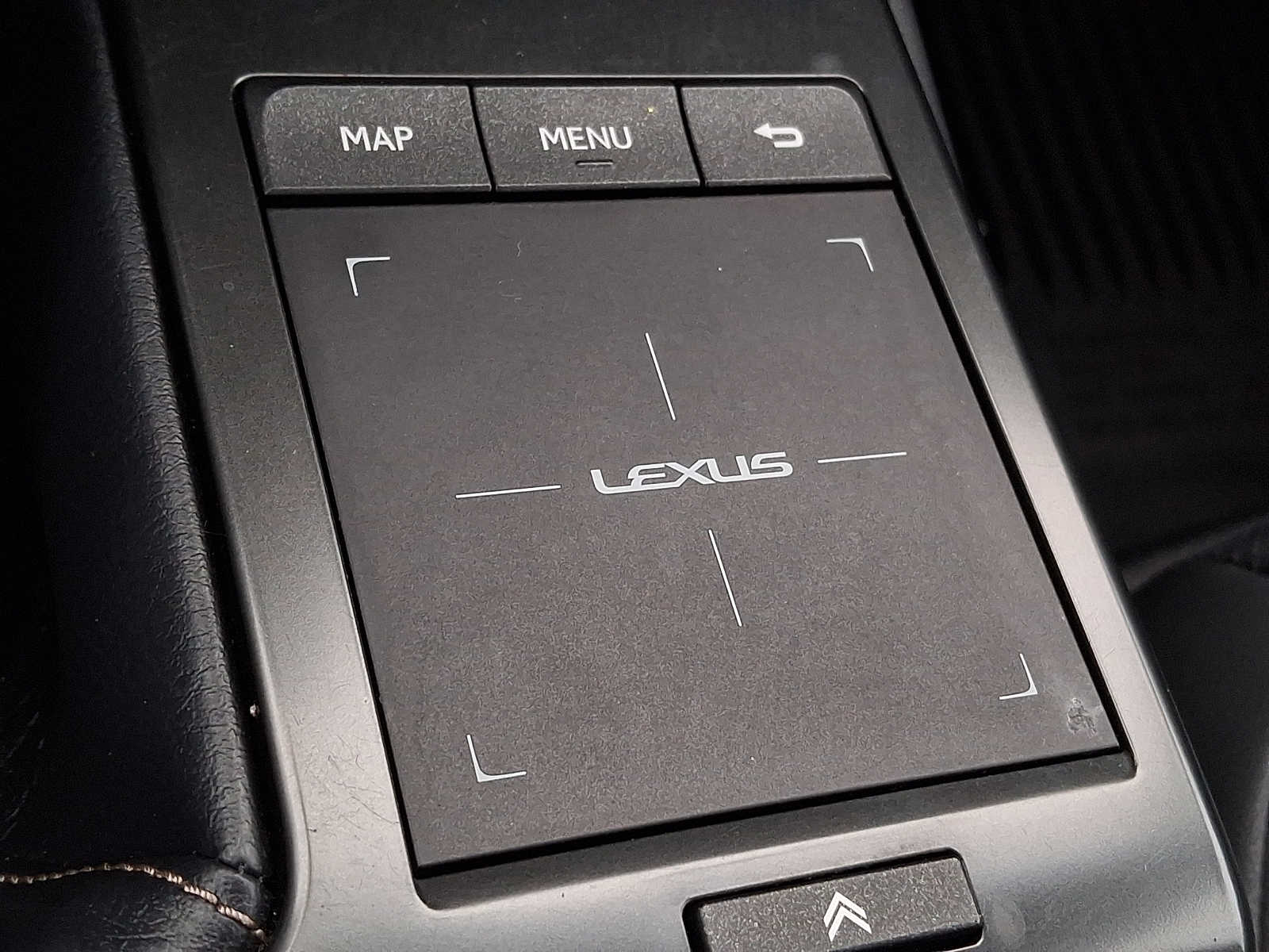 Thumbnail: 2023 Lexus GX - 24