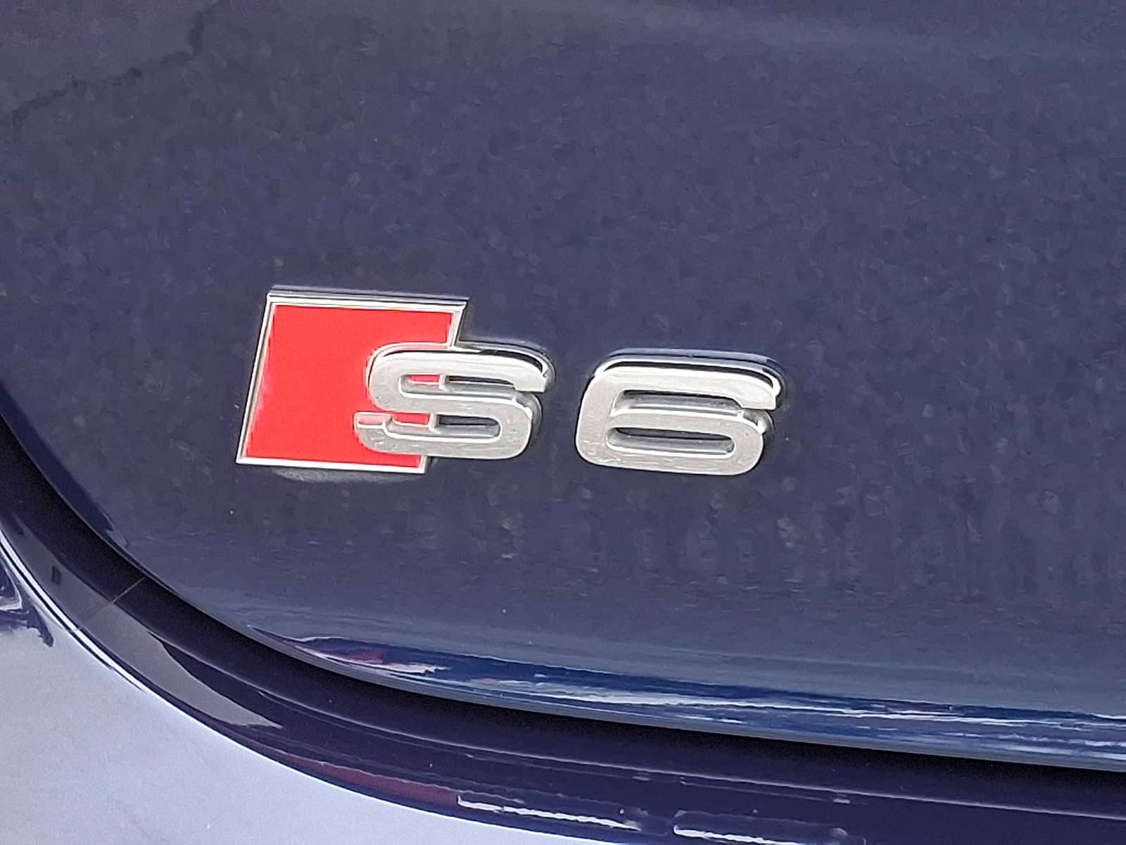 Thumbnail: 2013 Audi S6 - 28