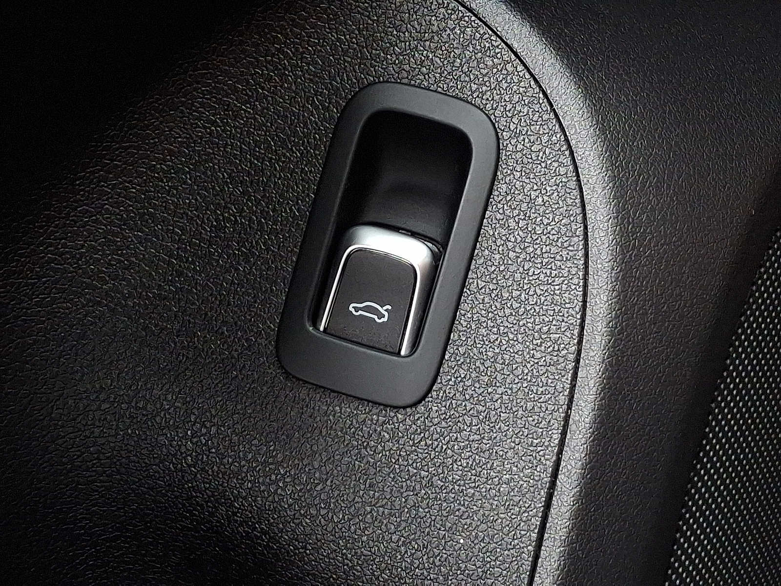 Thumbnail: 2015 Audi Q5 - 23