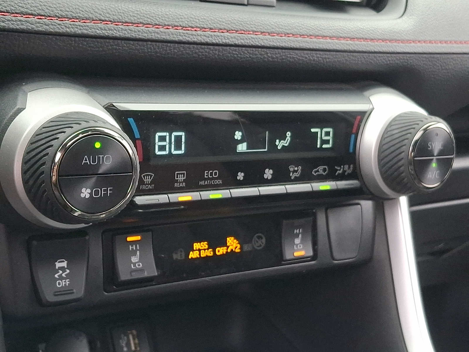 Thumbnail: 2023 Toyota RAV4 - 15