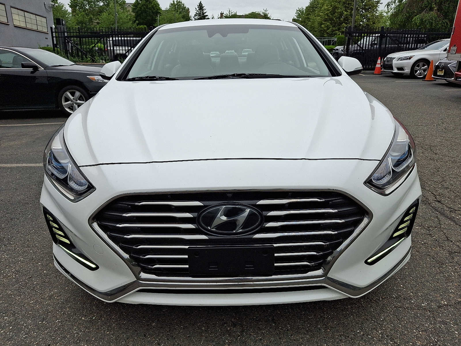 Thumbnail: 2019 Hyundai Sonata - 2