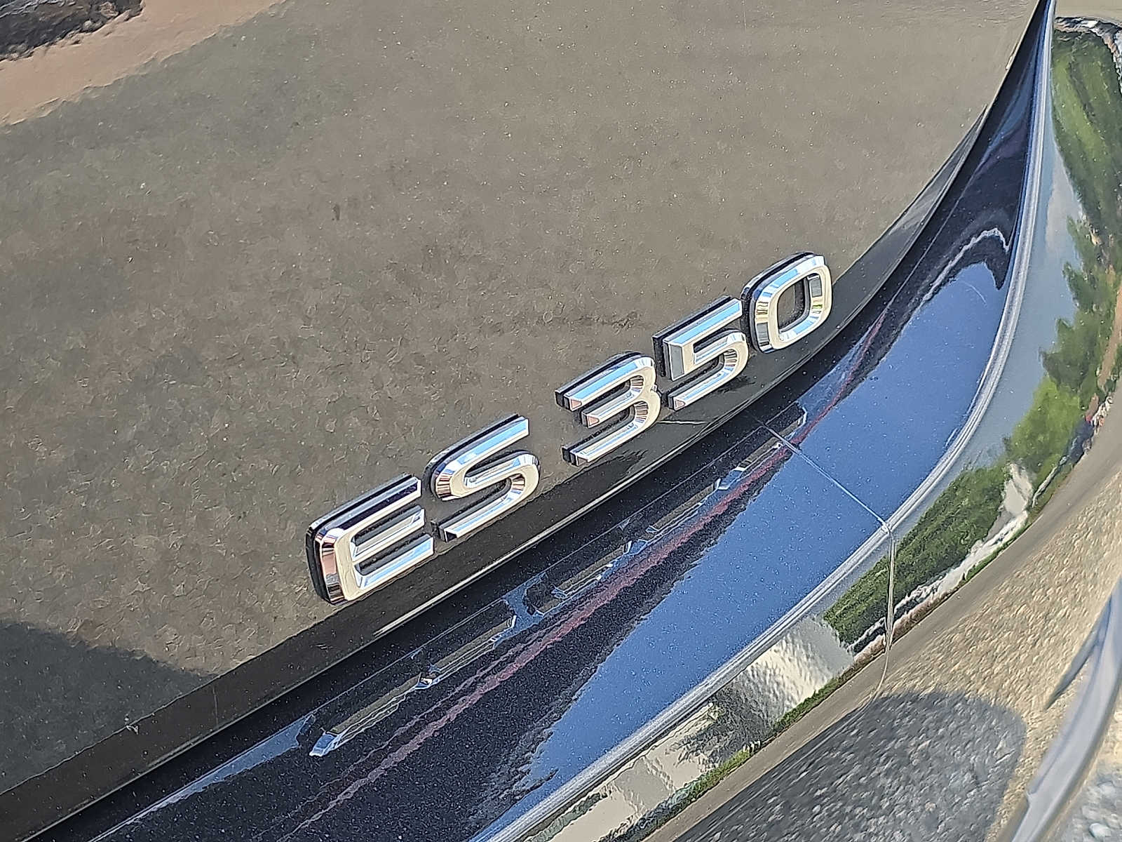 Thumbnail: 2023 Lexus ES - 30