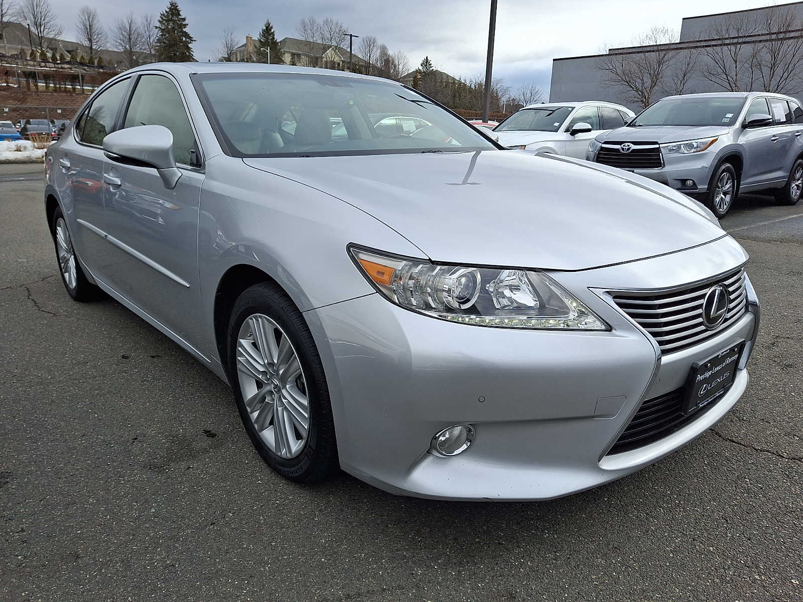 Thumbnail: 2013 Lexus ES - 3