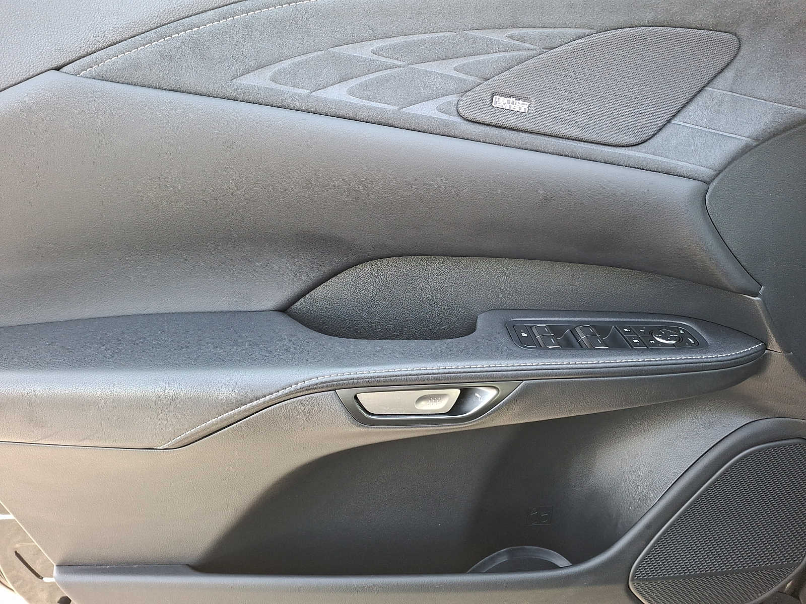 Thumbnail: 2024 Lexus RX - 8