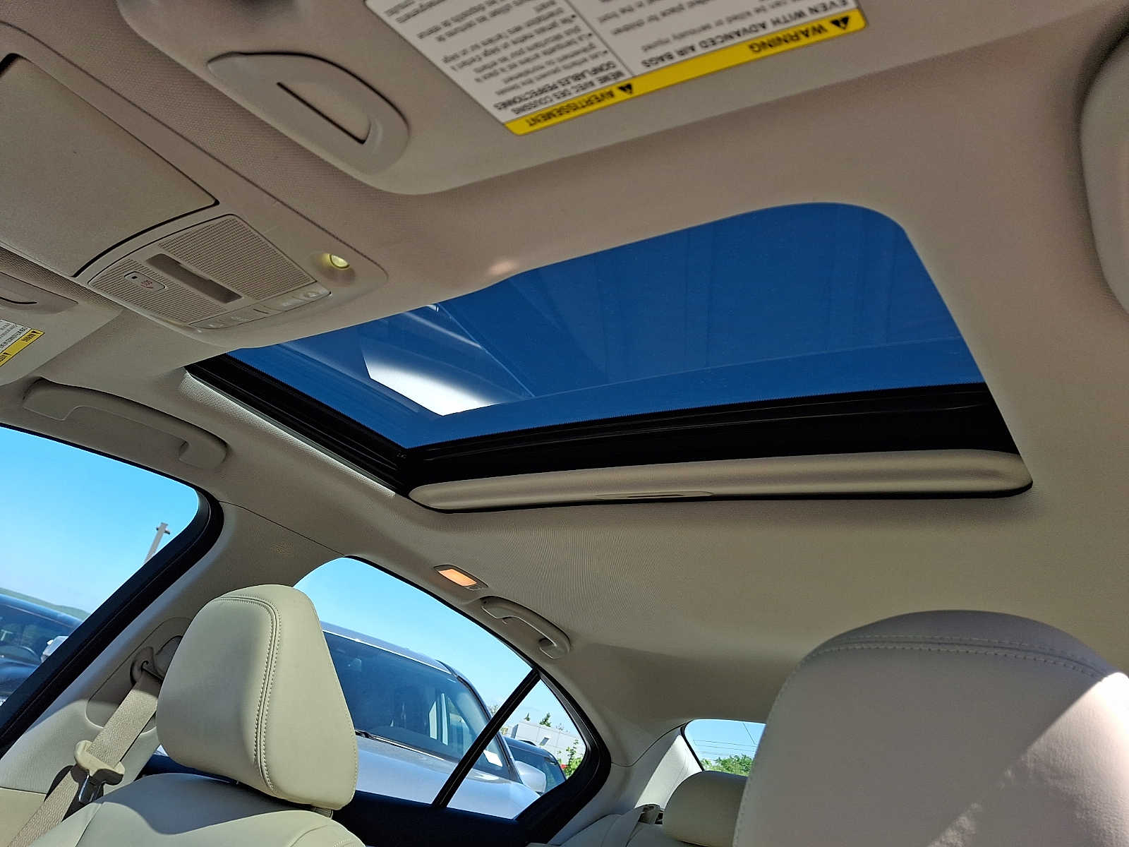 Thumbnail: 2014 INFINITI Q50 - 12