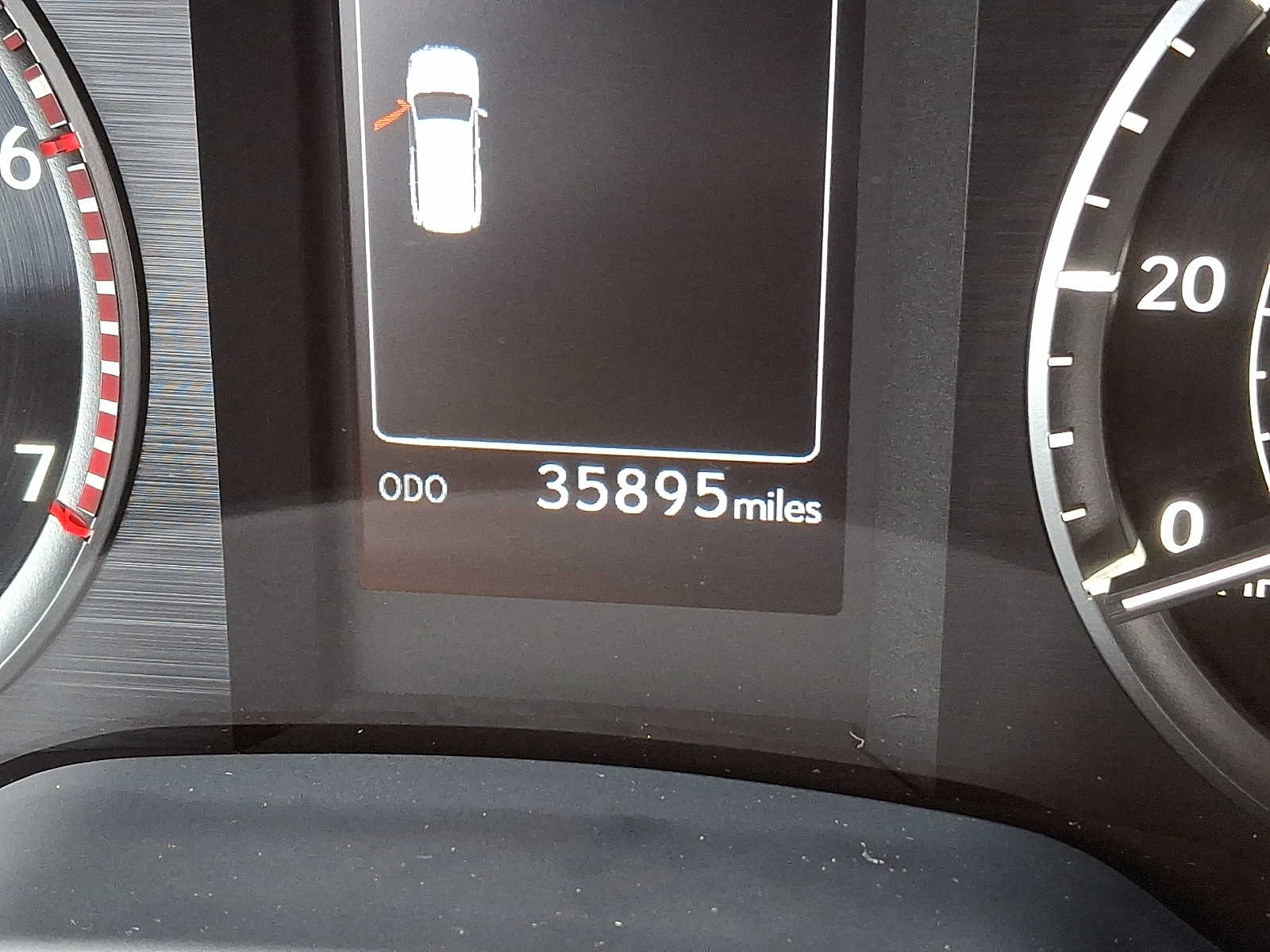 Thumbnail: 2023 Lexus GX - 18