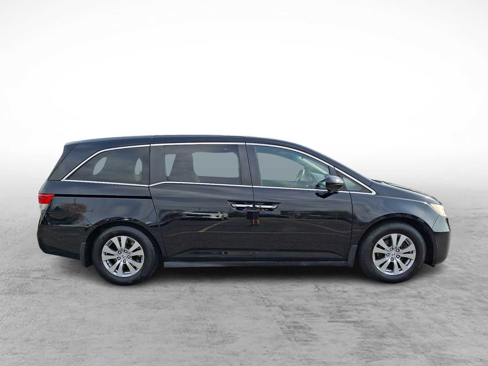 Thumbnail: 2014 Honda Odyssey - 4