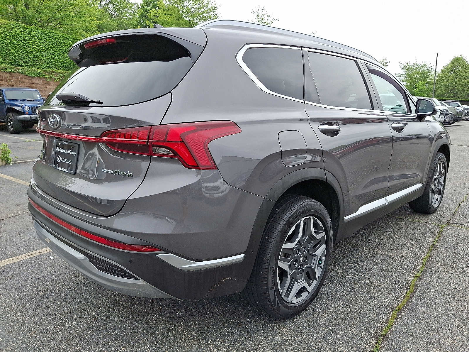 2022 Hyundai Santa Fe Limited 4