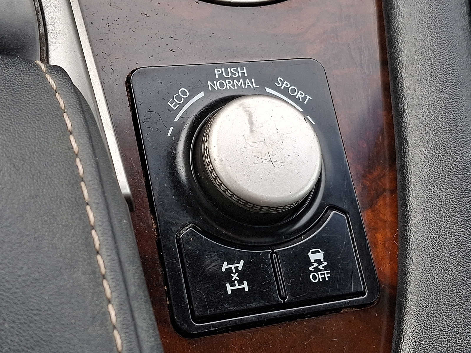 Thumbnail: 2017 Lexus RX - 23