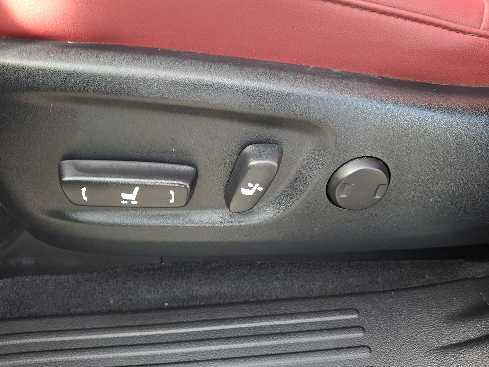 Thumbnail: 2023 Lexus GX - 11