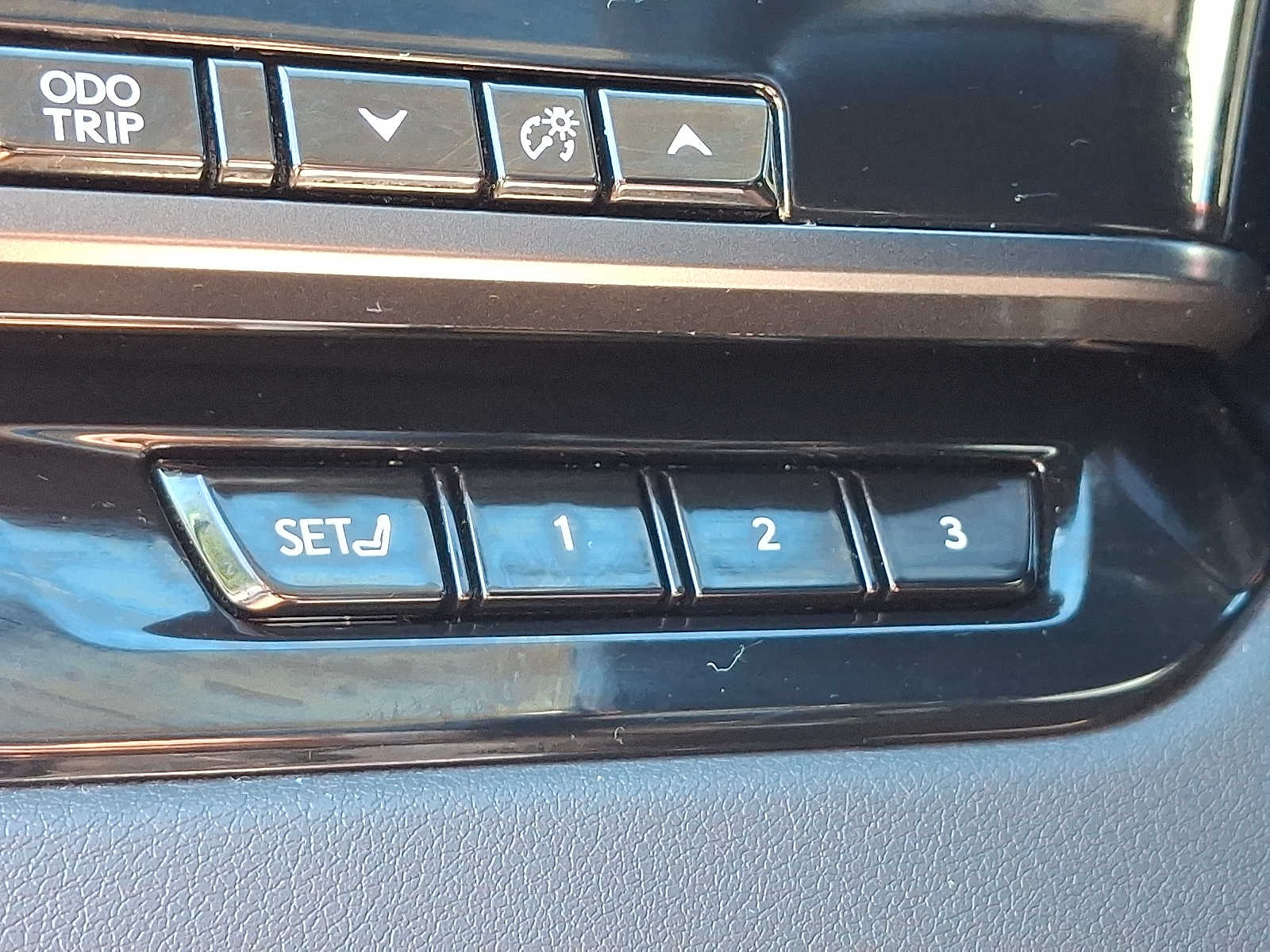 Thumbnail: 2024 Lexus RX - 23