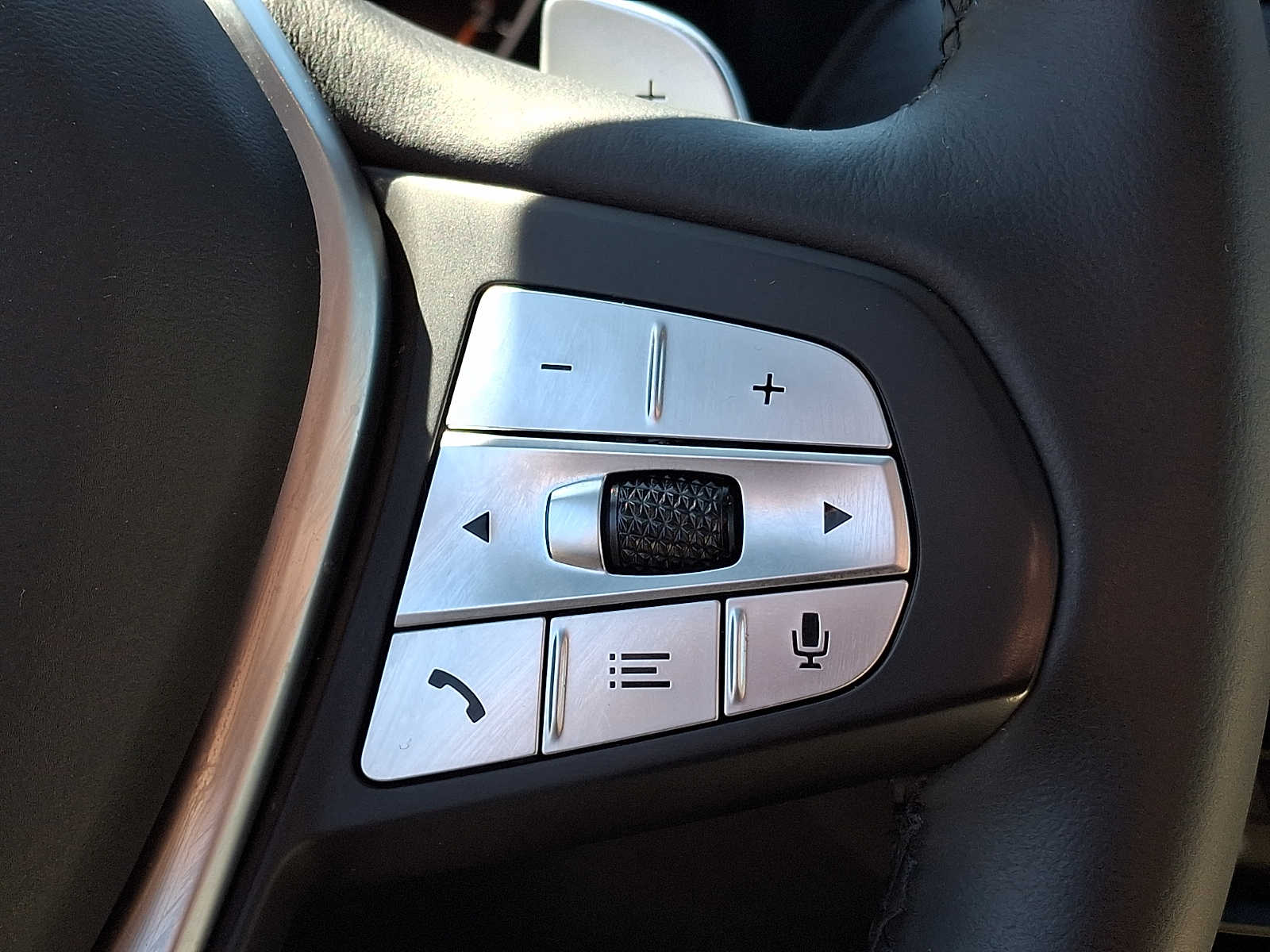 Thumbnail: 2023 BMW X3 - 19