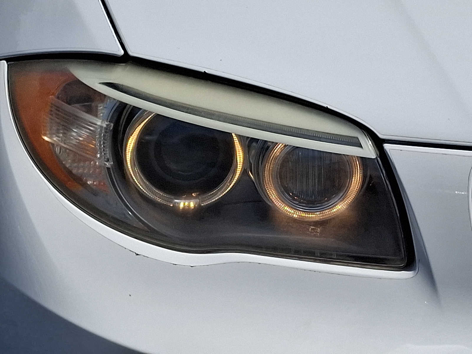 Thumbnail: 2012 BMW 1 Series - 9