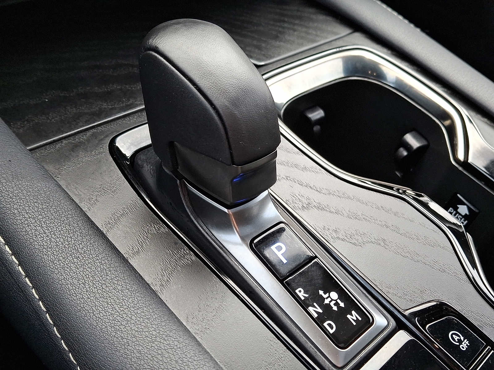 Thumbnail: 2025 Lexus RX - 13