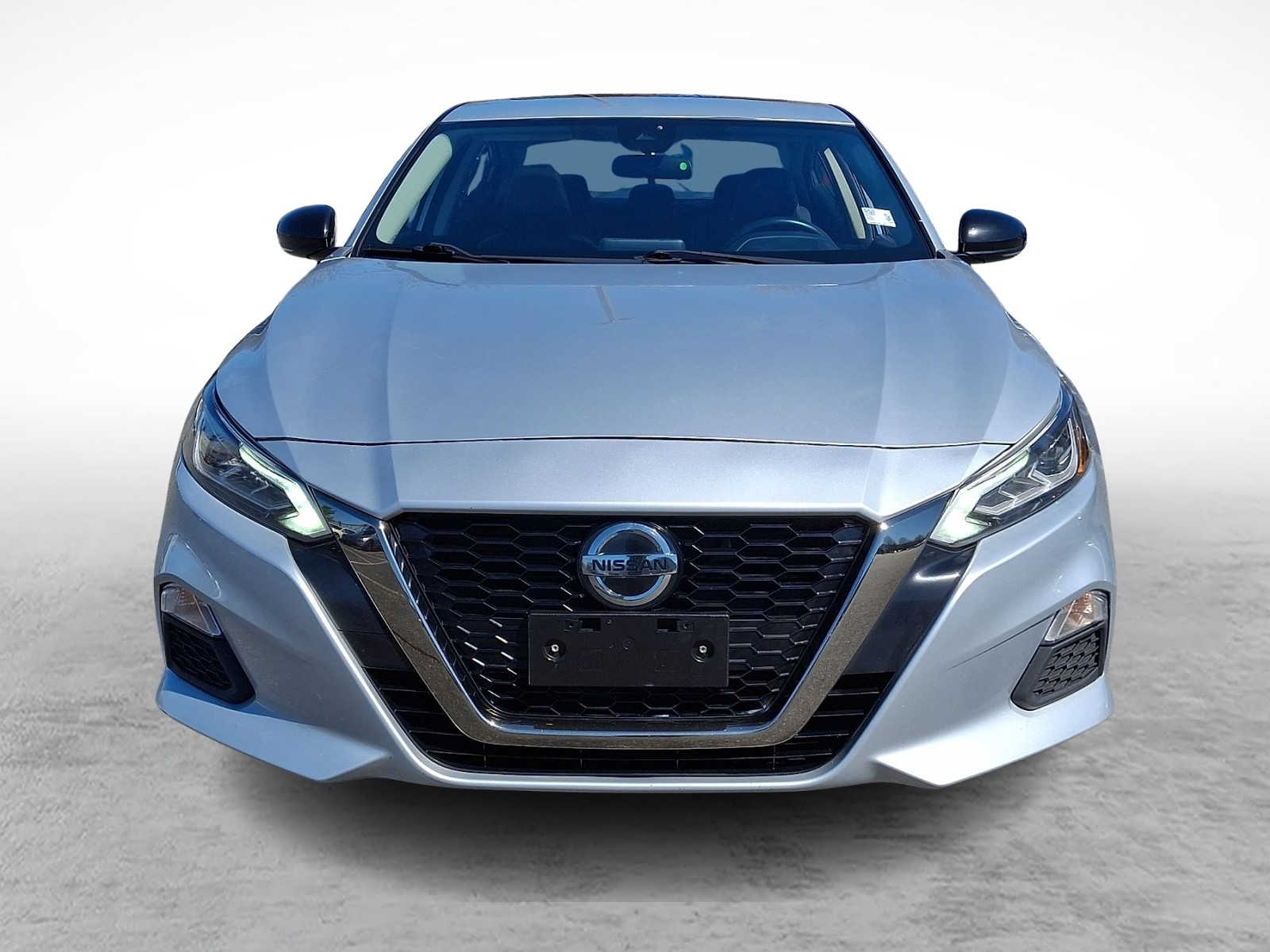 Thumbnail: 2020 Nissan Altima - 2
