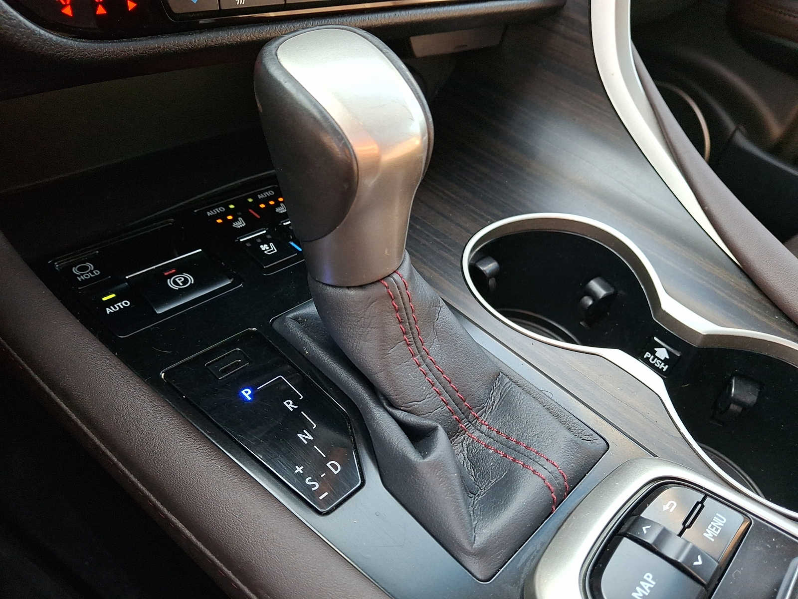 Thumbnail: 2017 Lexus RX - 13