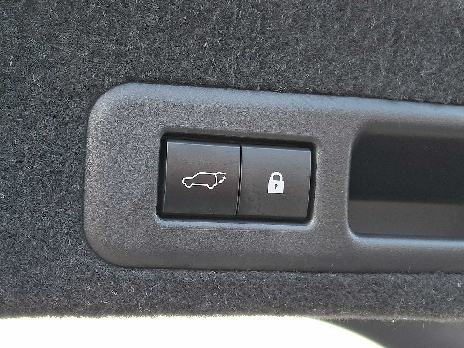 Thumbnail: 2021 Lexus RX - 28