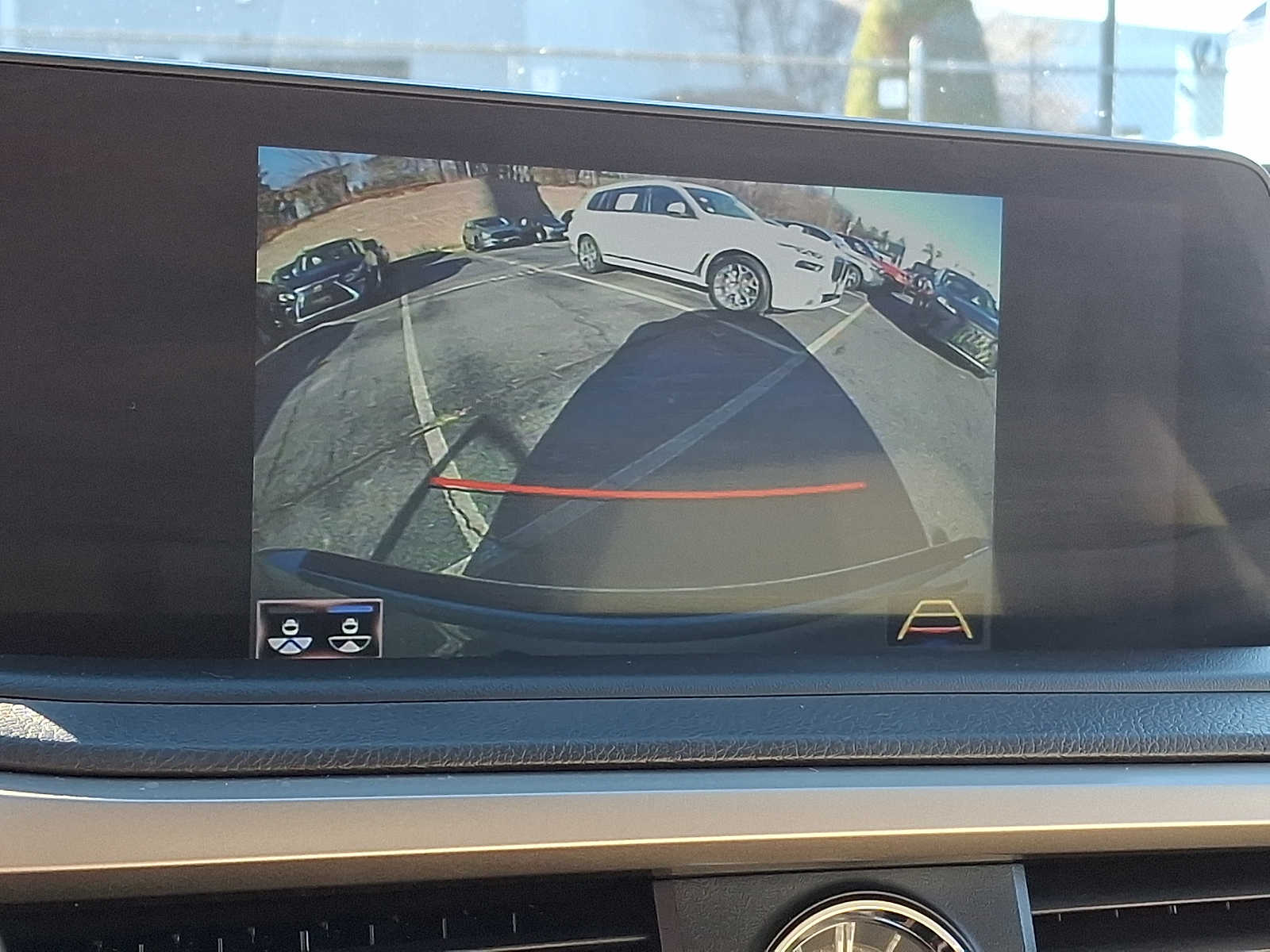 Thumbnail: 2021 Lexus RX - 15