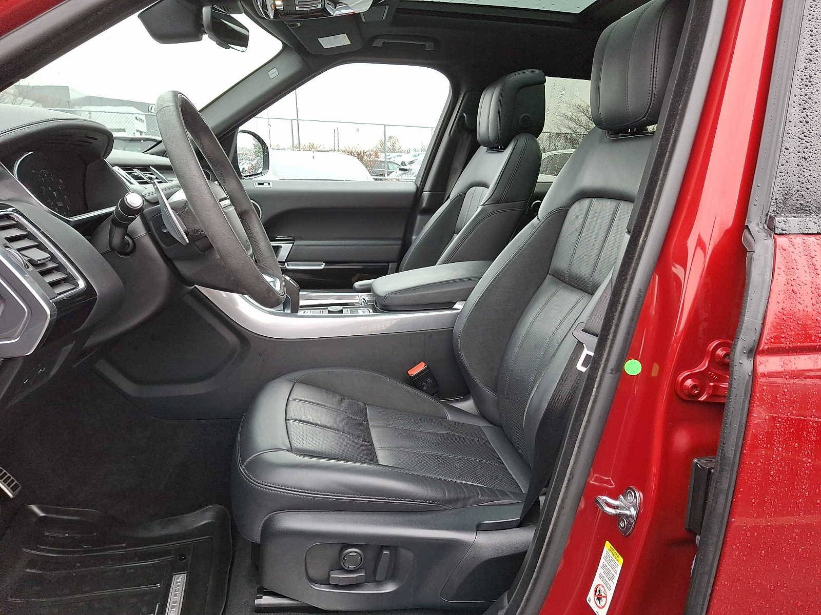 Thumbnail: 2020 Land Rover Range Rover Sport - 11