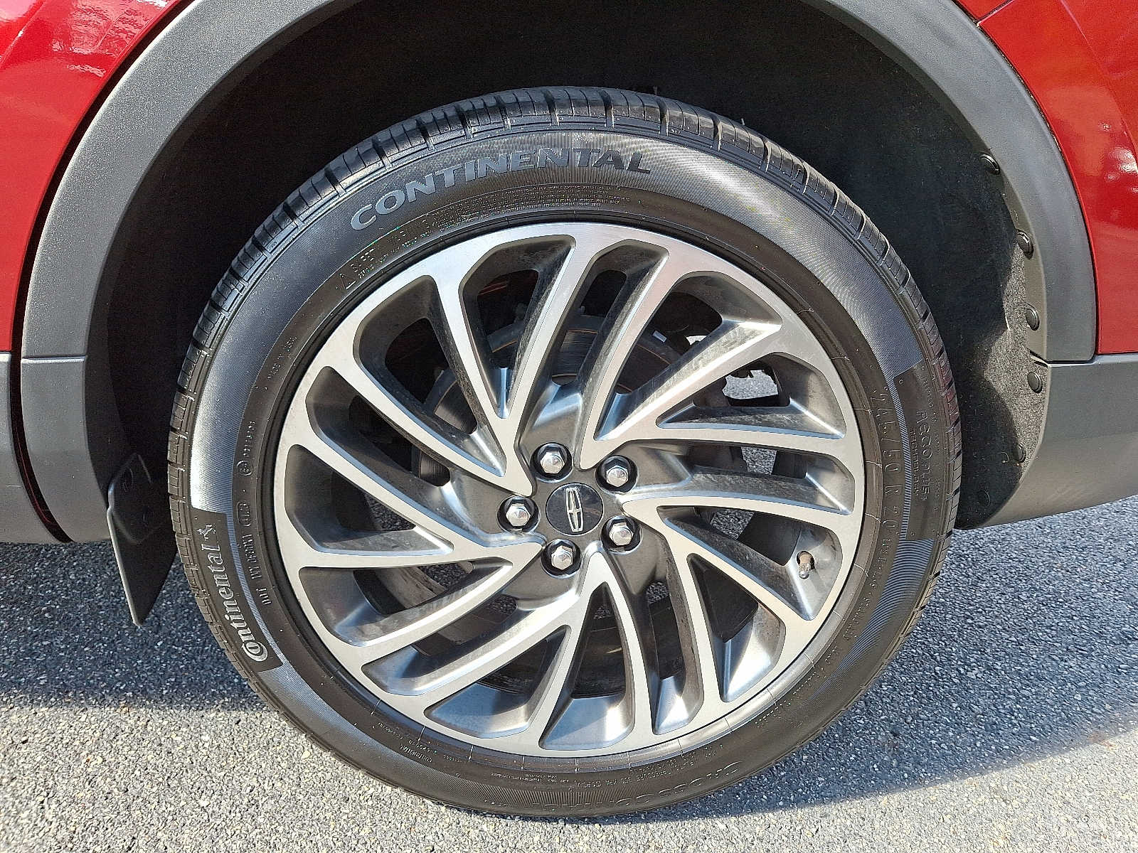 Thumbnail: 2020 Lincoln Nautilus - 7