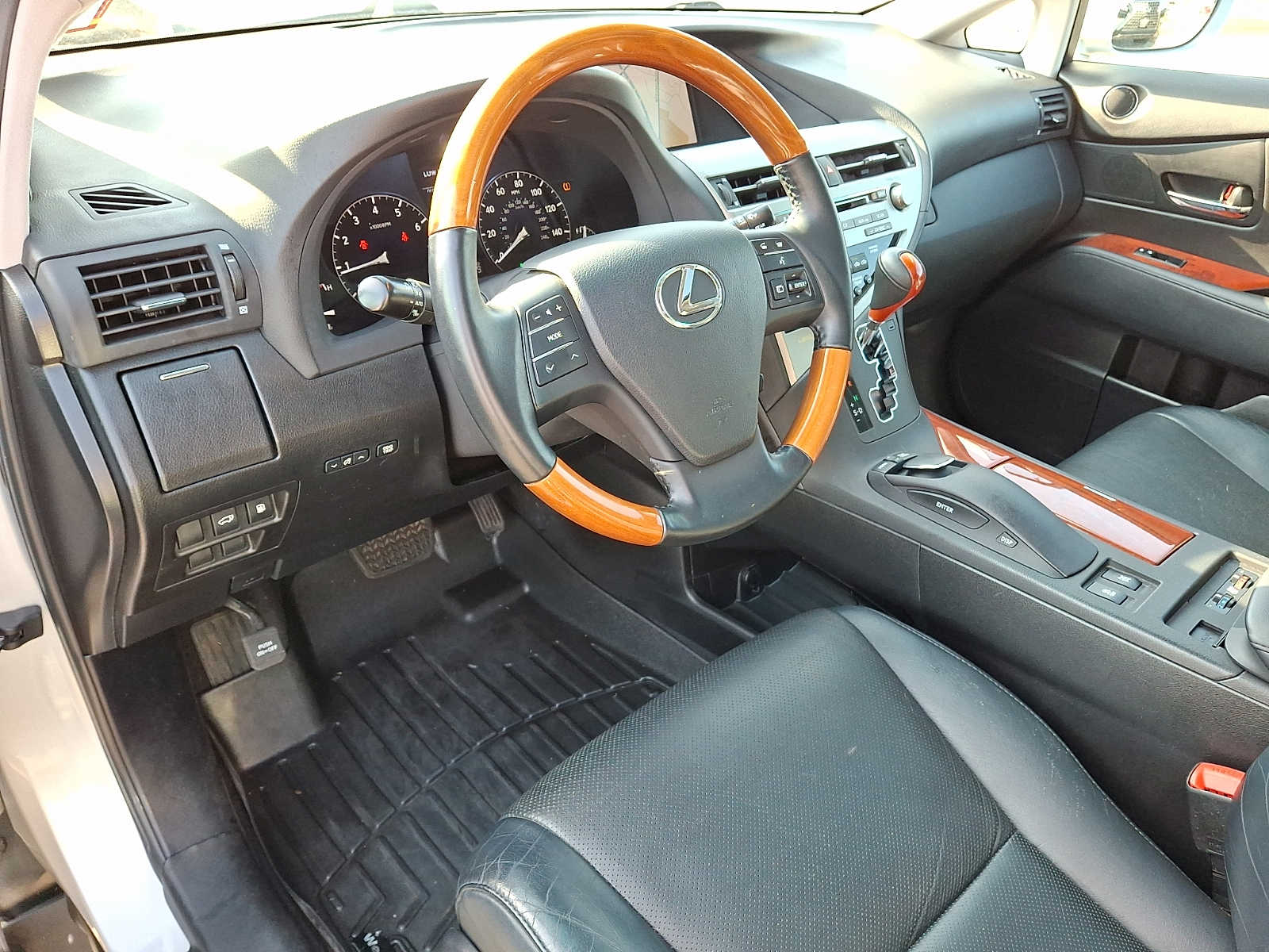 Thumbnail: 2011 Lexus RX - 10