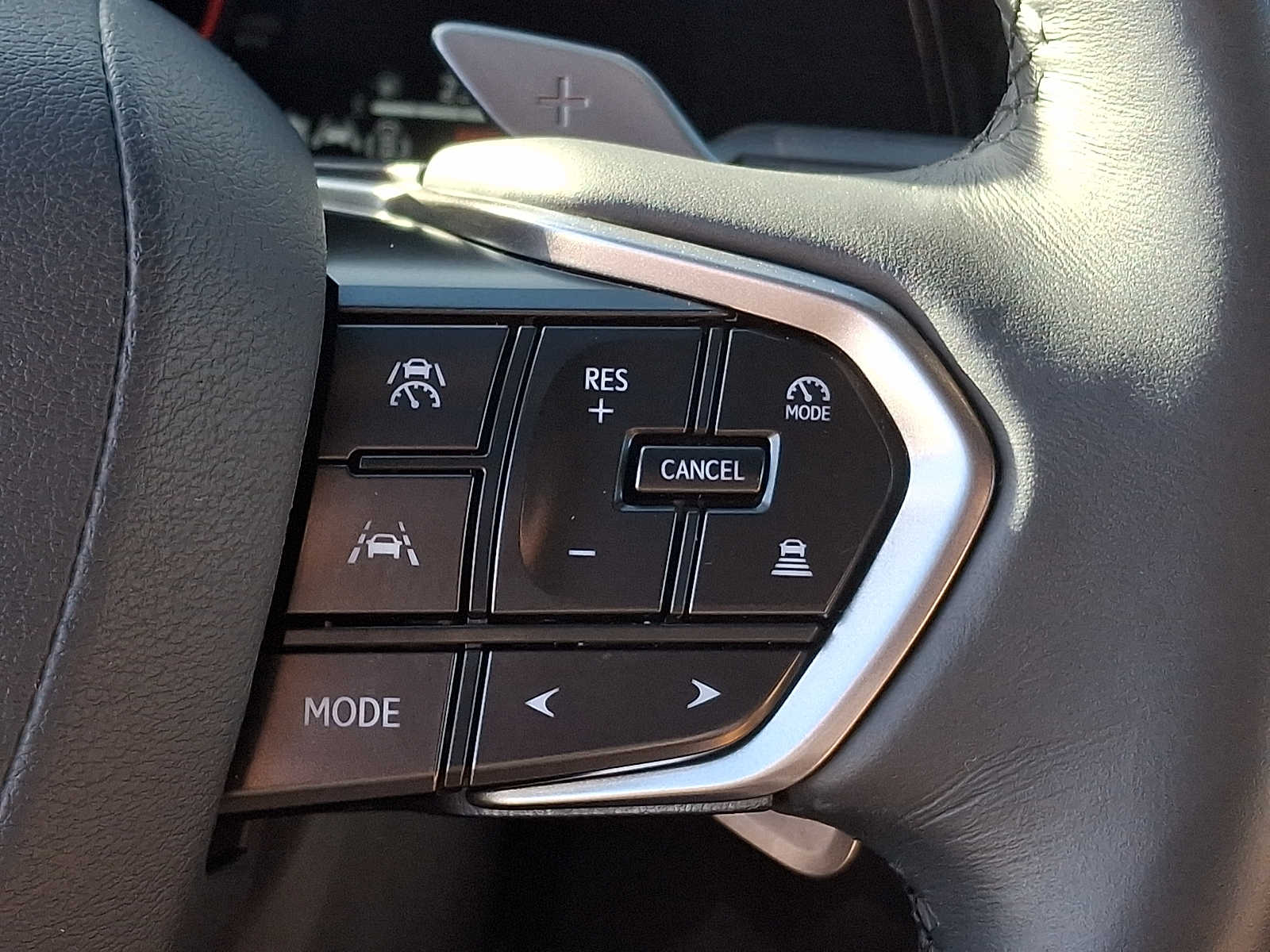 Thumbnail: 2025 Lexus RX - 18