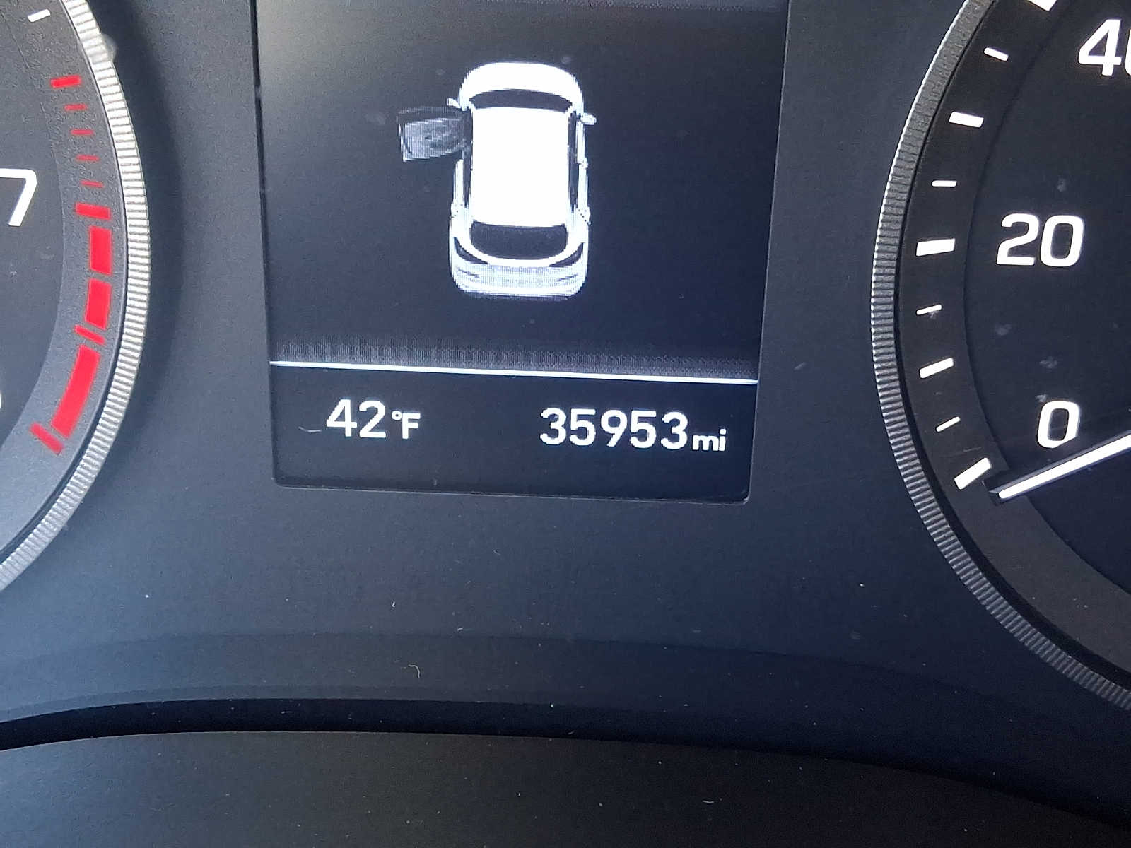 Thumbnail: 2019 Hyundai Tucson - 16