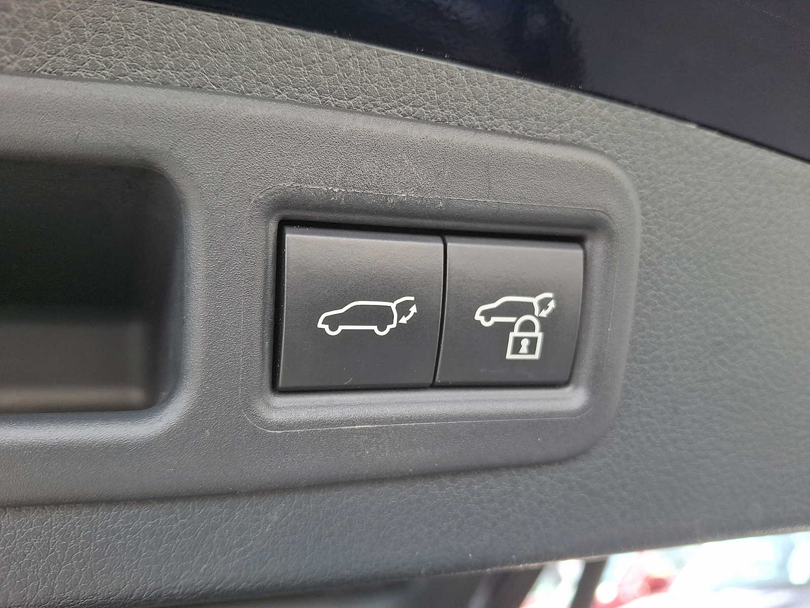 Thumbnail: 2024 Lexus RX - 27