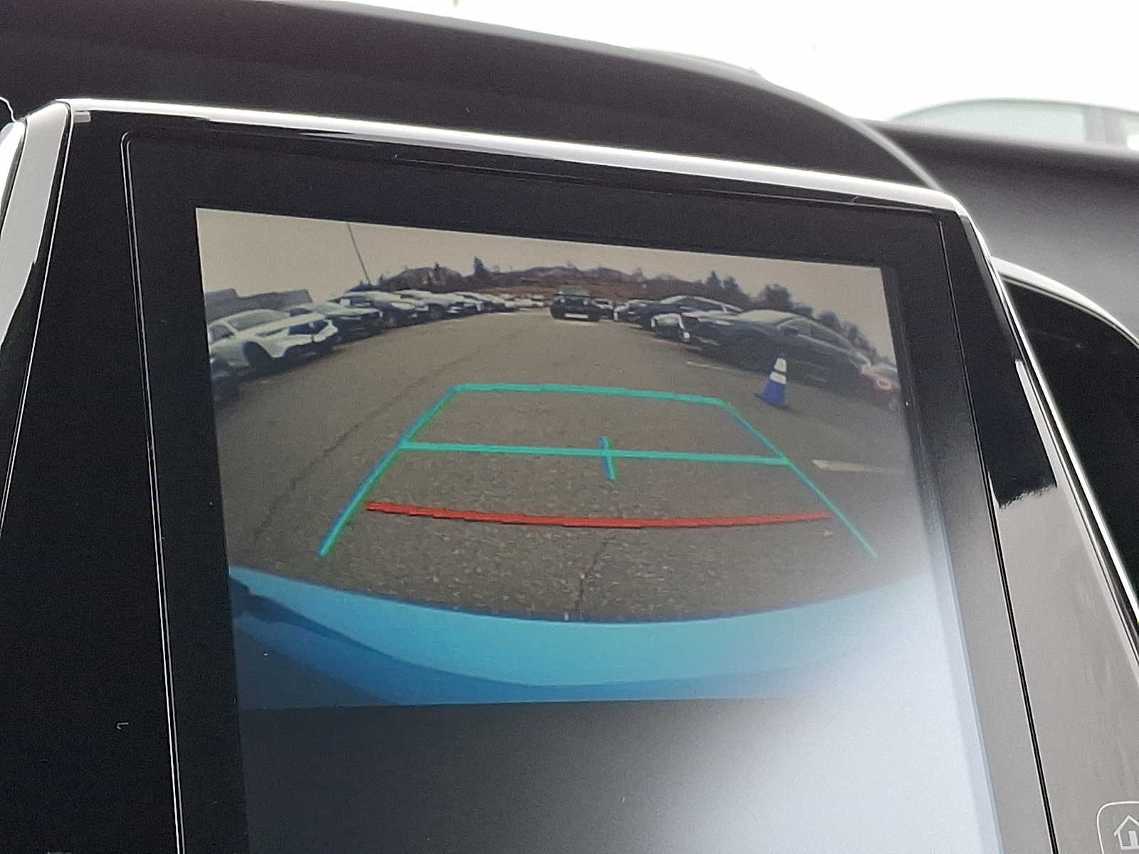 Thumbnail: 2017 Toyota Prius Prime - 15