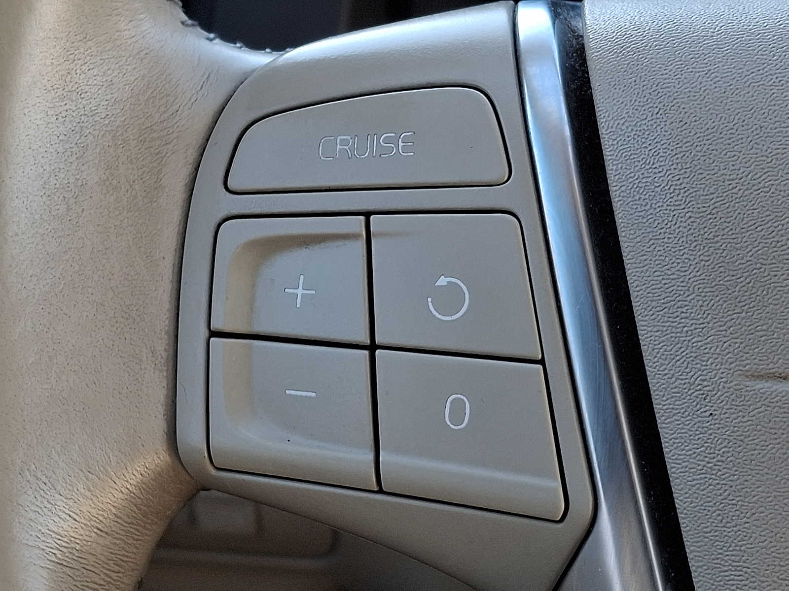 Thumbnail: 2012 Volvo XC60 - 18