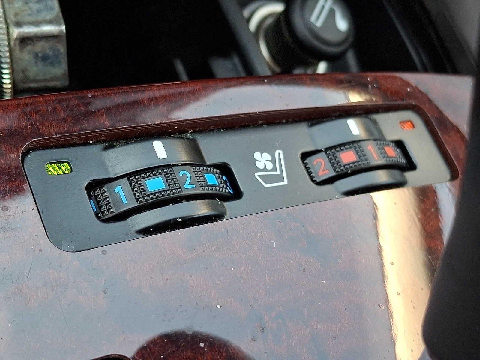 Thumbnail: 2008 Lexus IS - 23