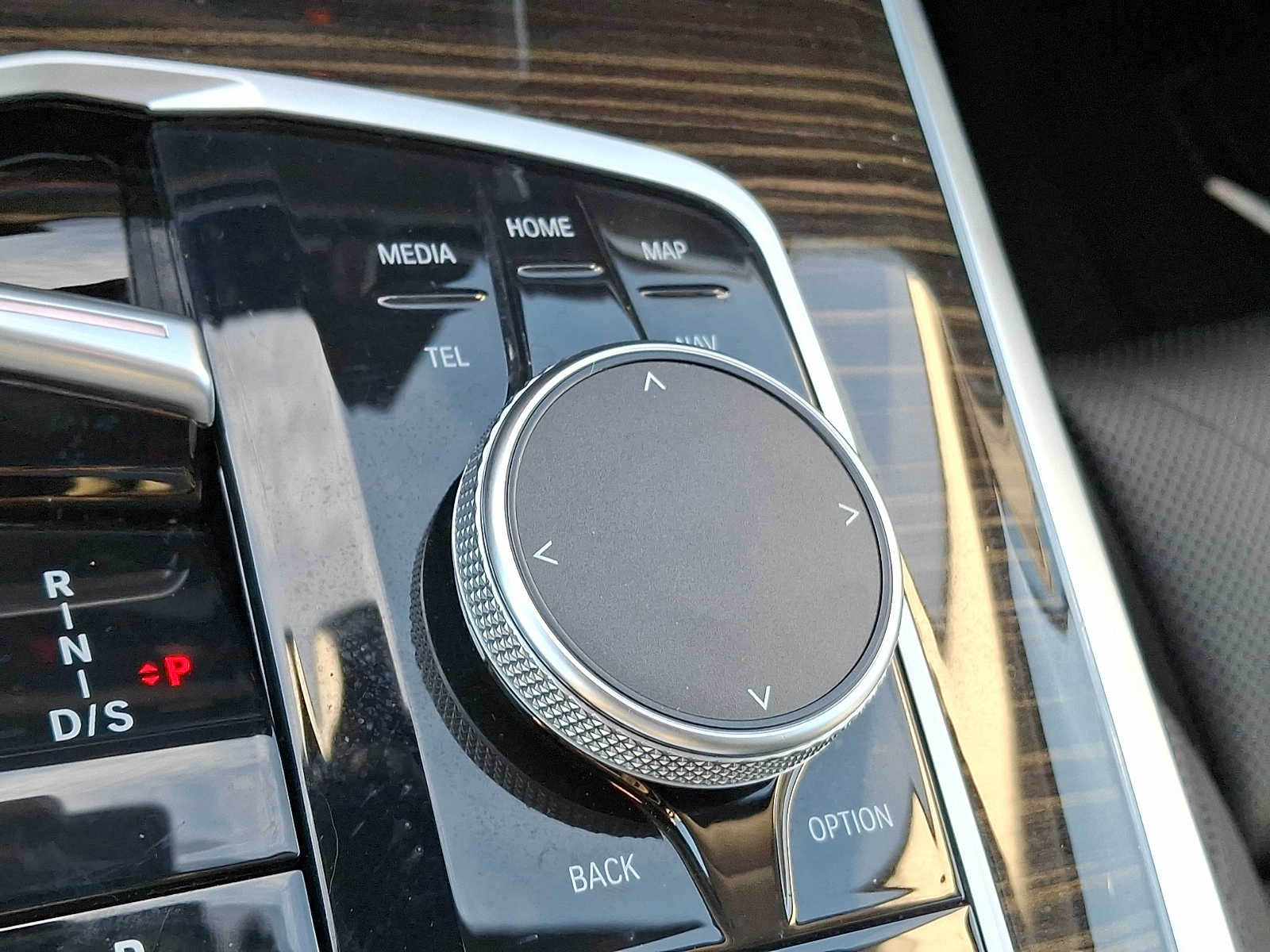 Thumbnail: 2023 BMW X7 - 22