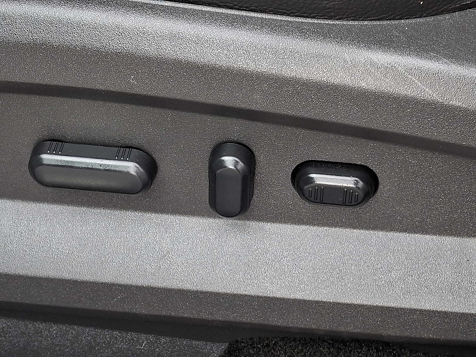 Thumbnail: 2015 Lincoln MKX - 12