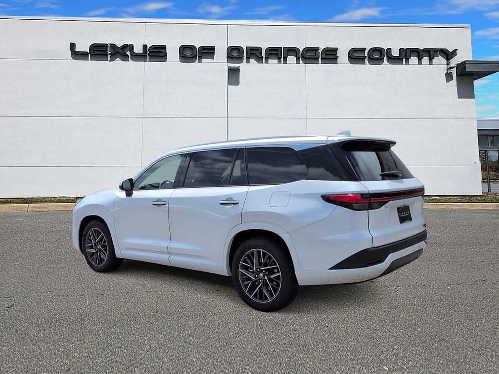 Thumbnail: 2026 Lexus TX - 6