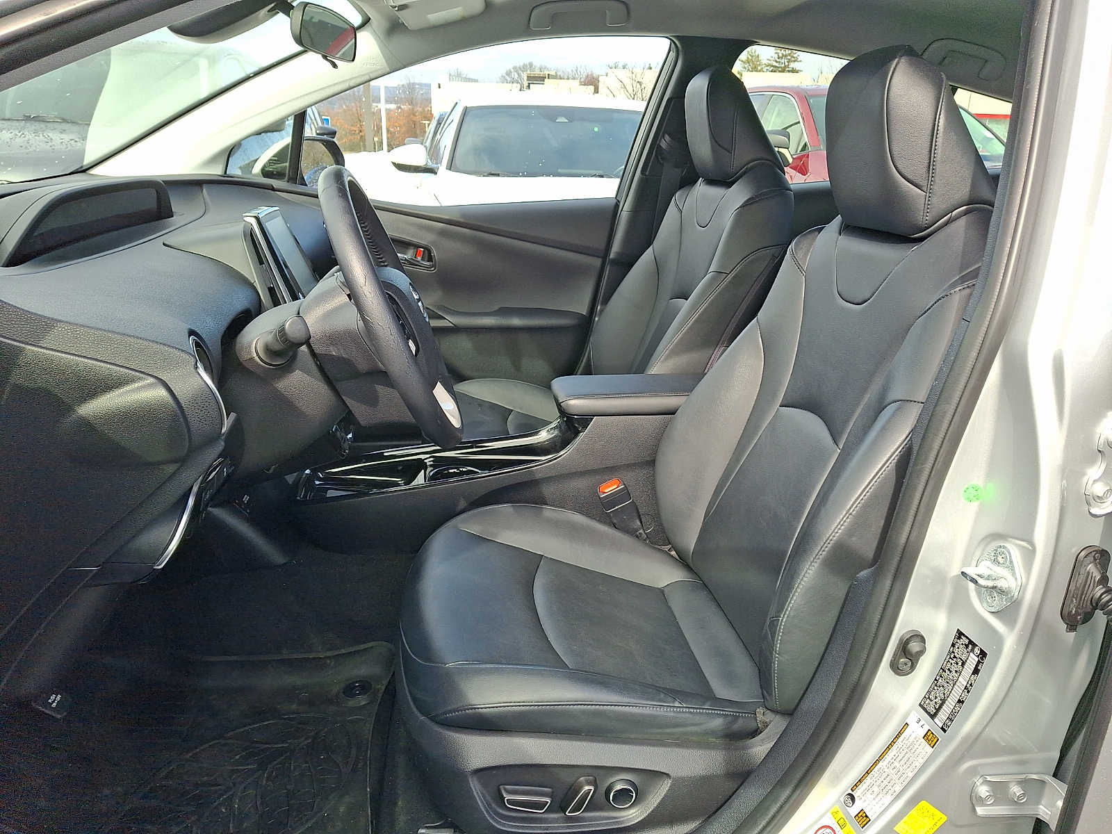 Thumbnail: 2017 Toyota Prius Prime - 10