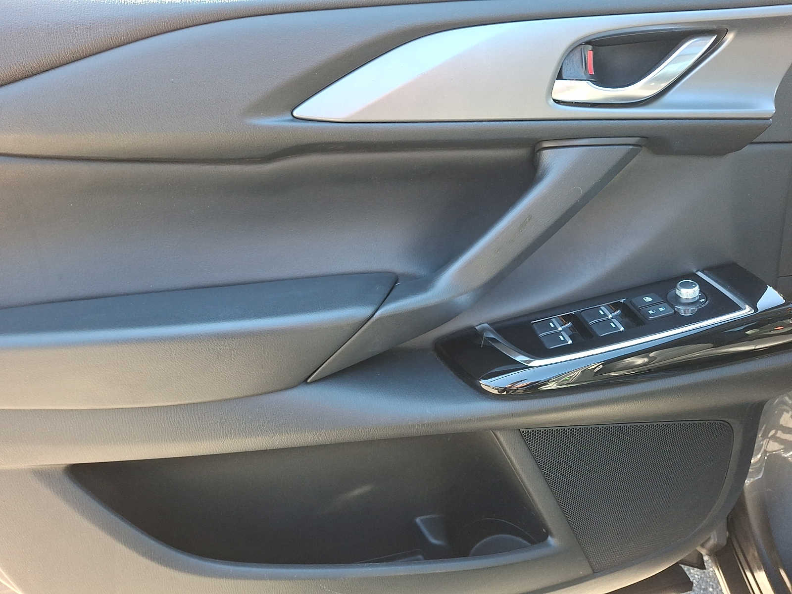 Thumbnail: 2023 Mazda CX-9 - 10