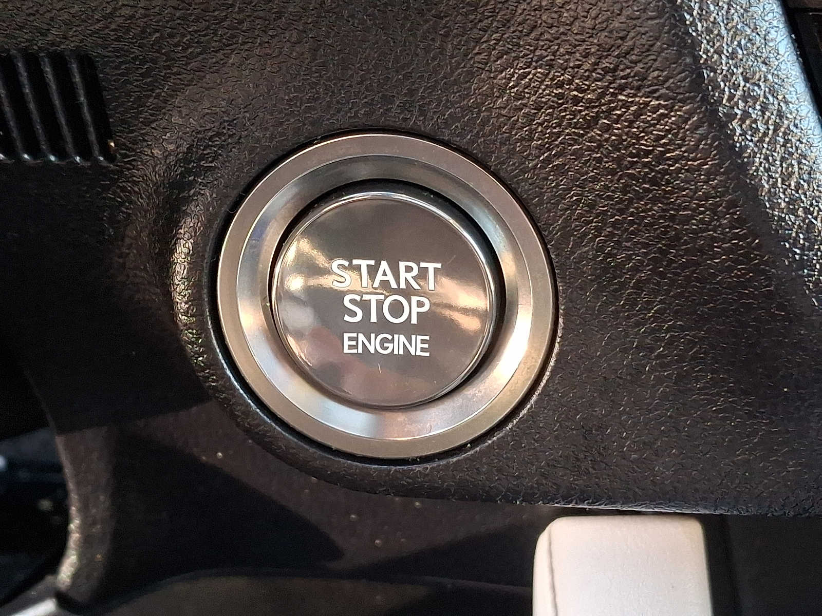 Thumbnail: 2020 Lexus RX - 19