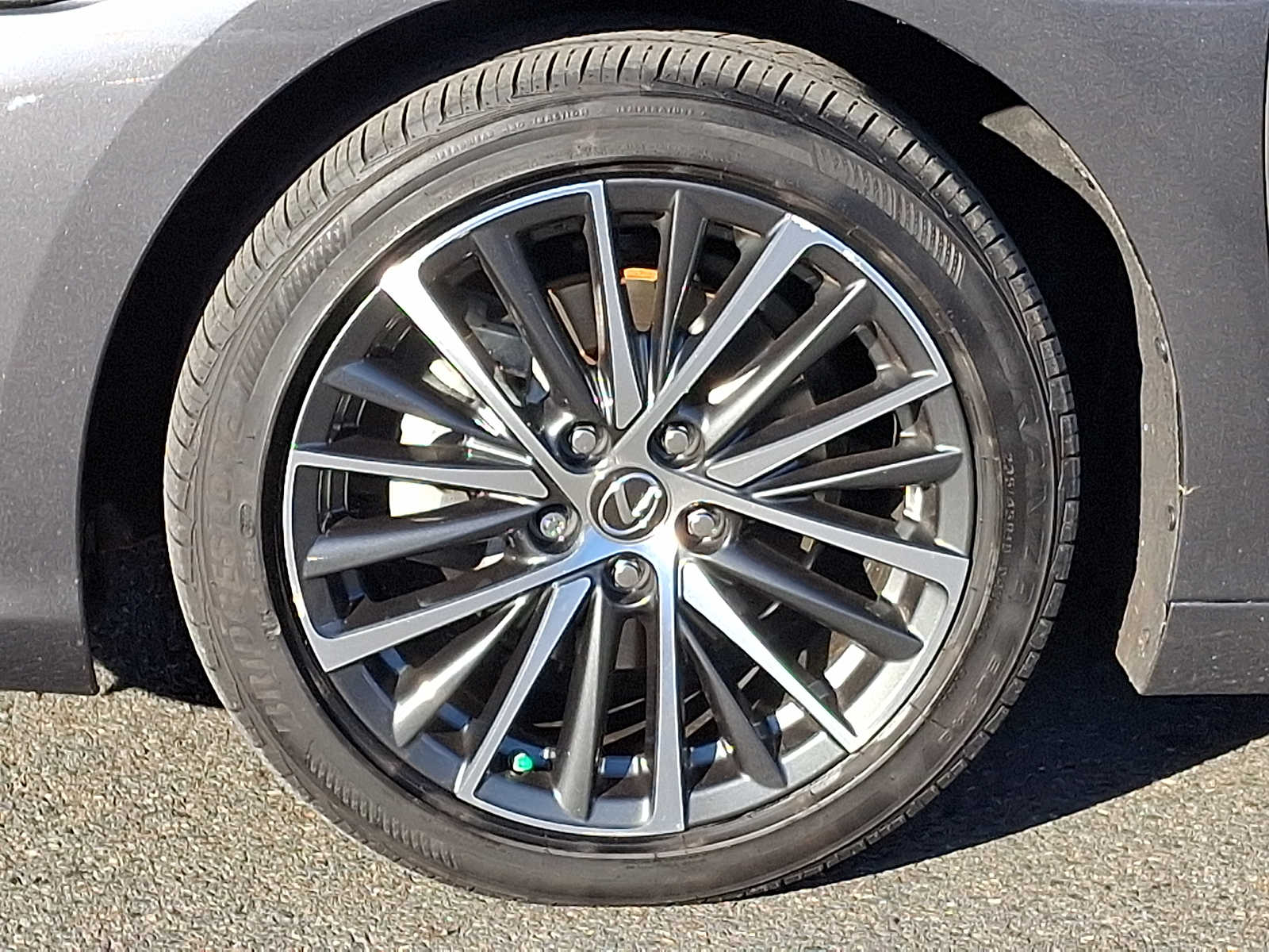 Thumbnail: 2023 Lexus ES - 6