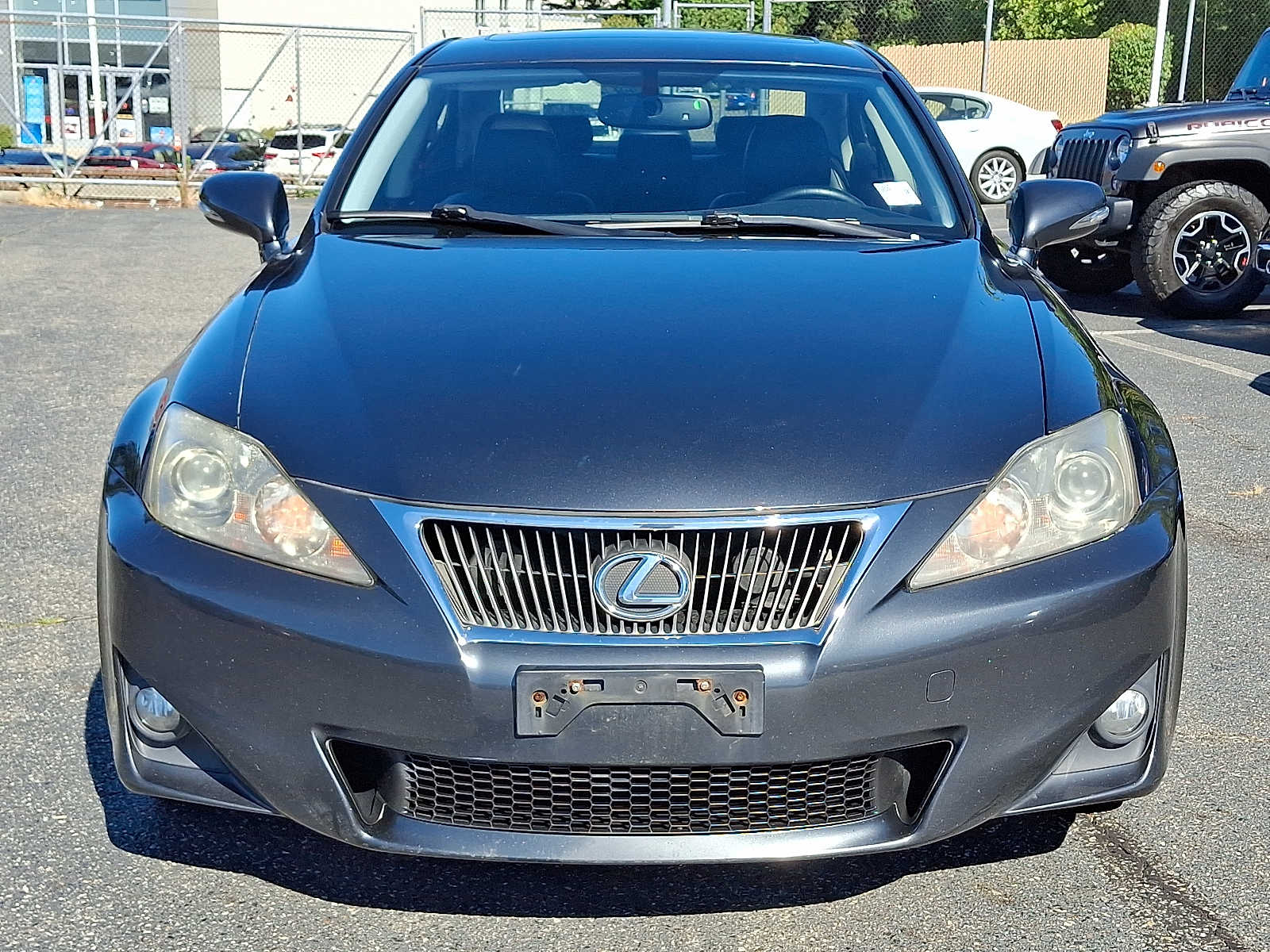 Thumbnail: 2011 Lexus IS - 2