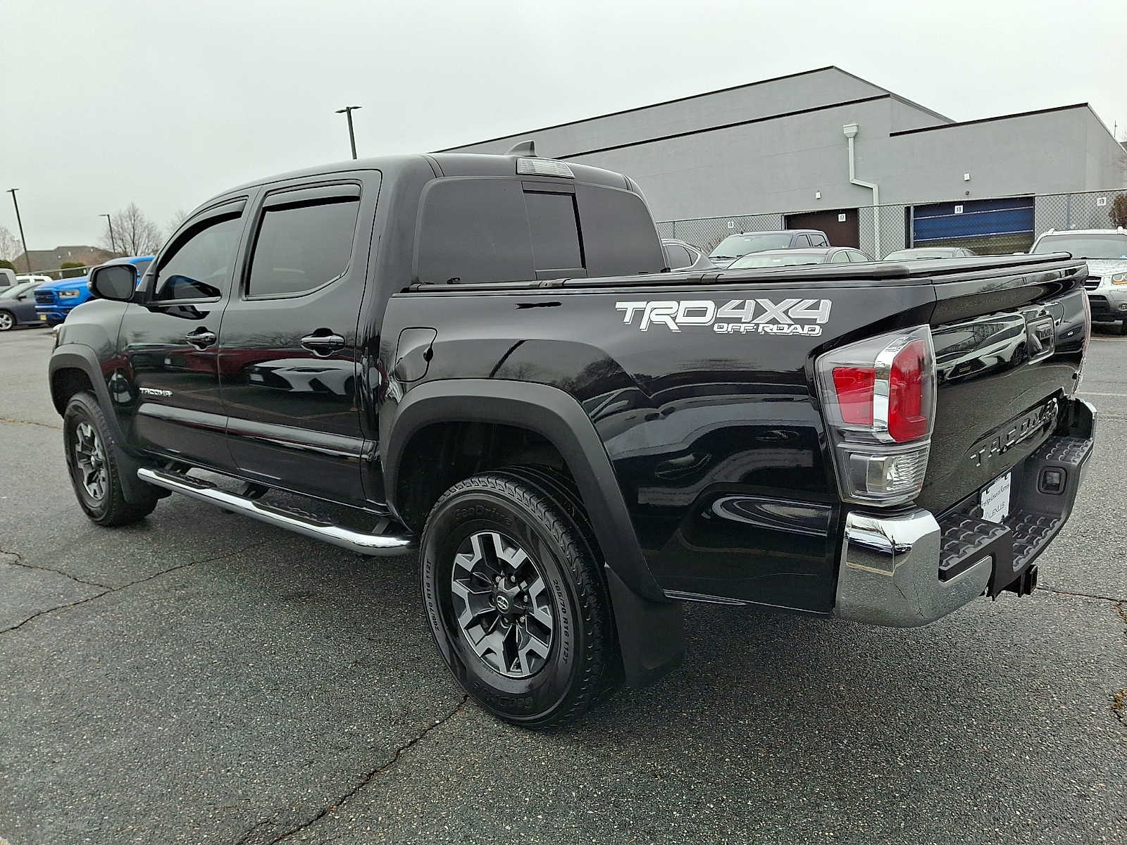 Thumbnail: 2021 Toyota Tacoma - 6