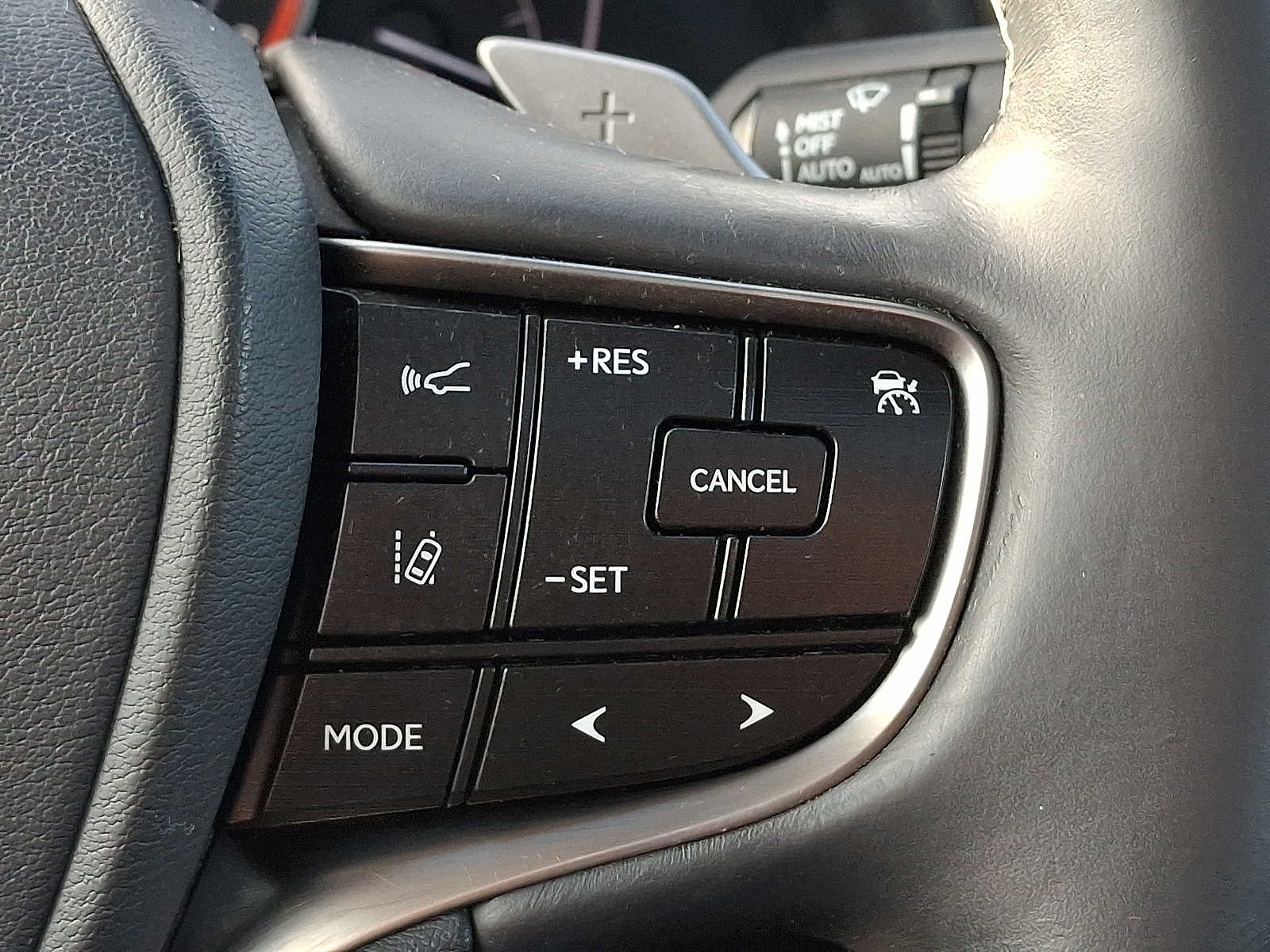 Thumbnail: 2019 Lexus ES - 15