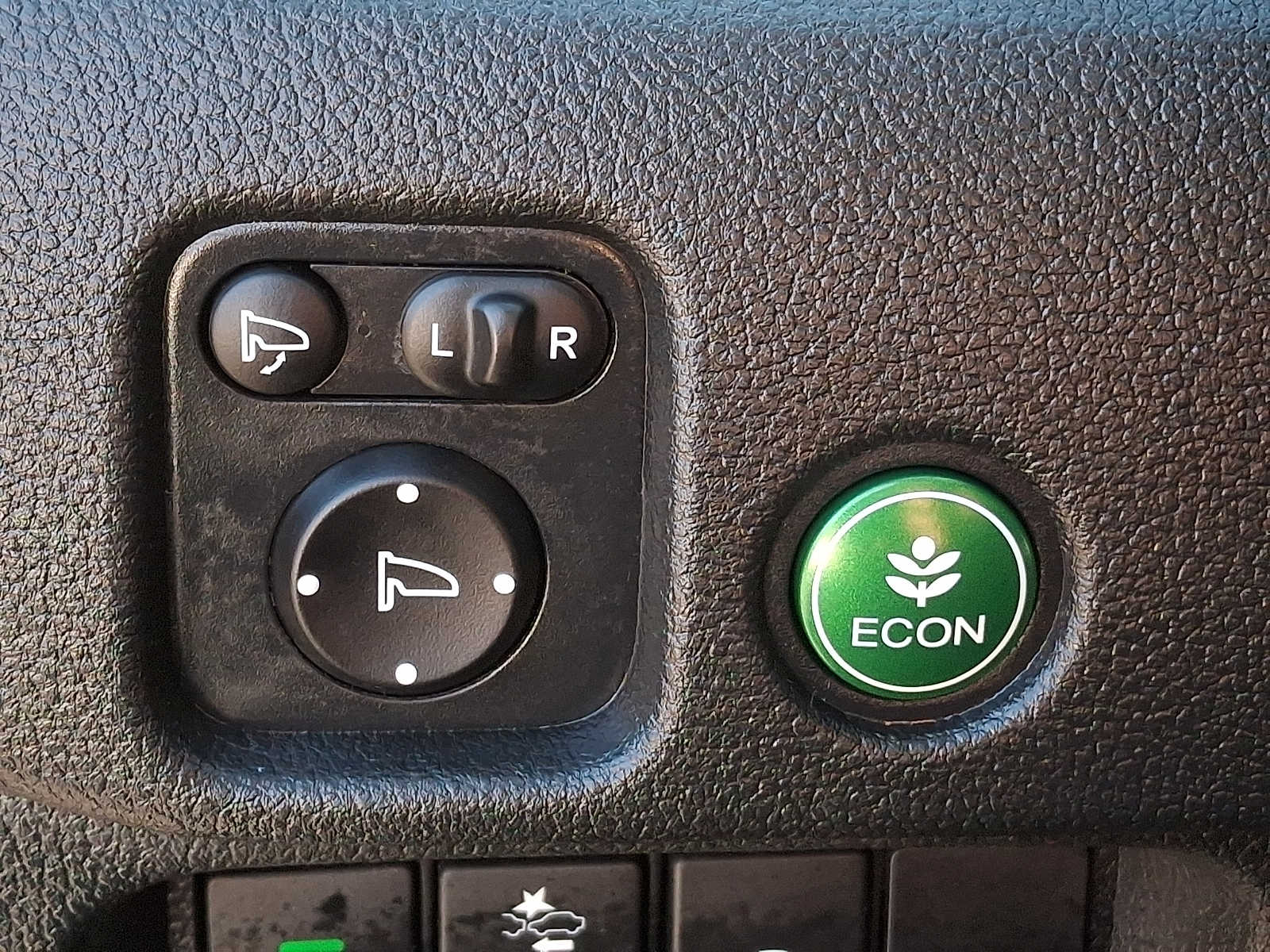 Thumbnail: 2022 Honda Pilot - 21